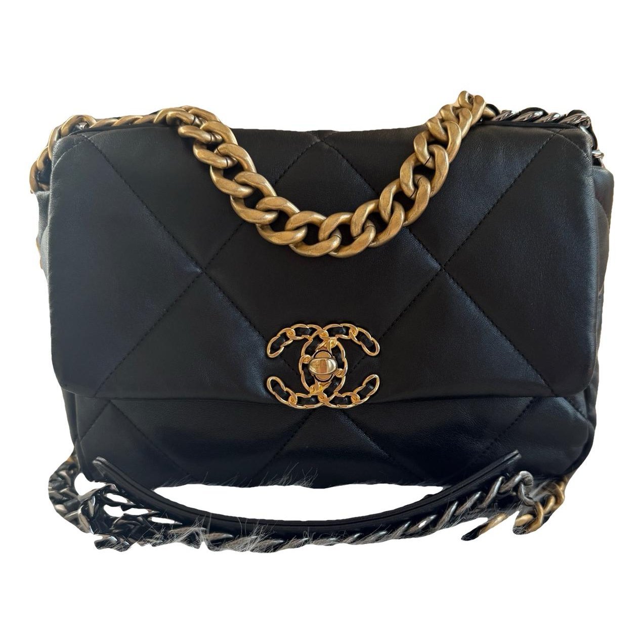 Chanel 19 leather handbag