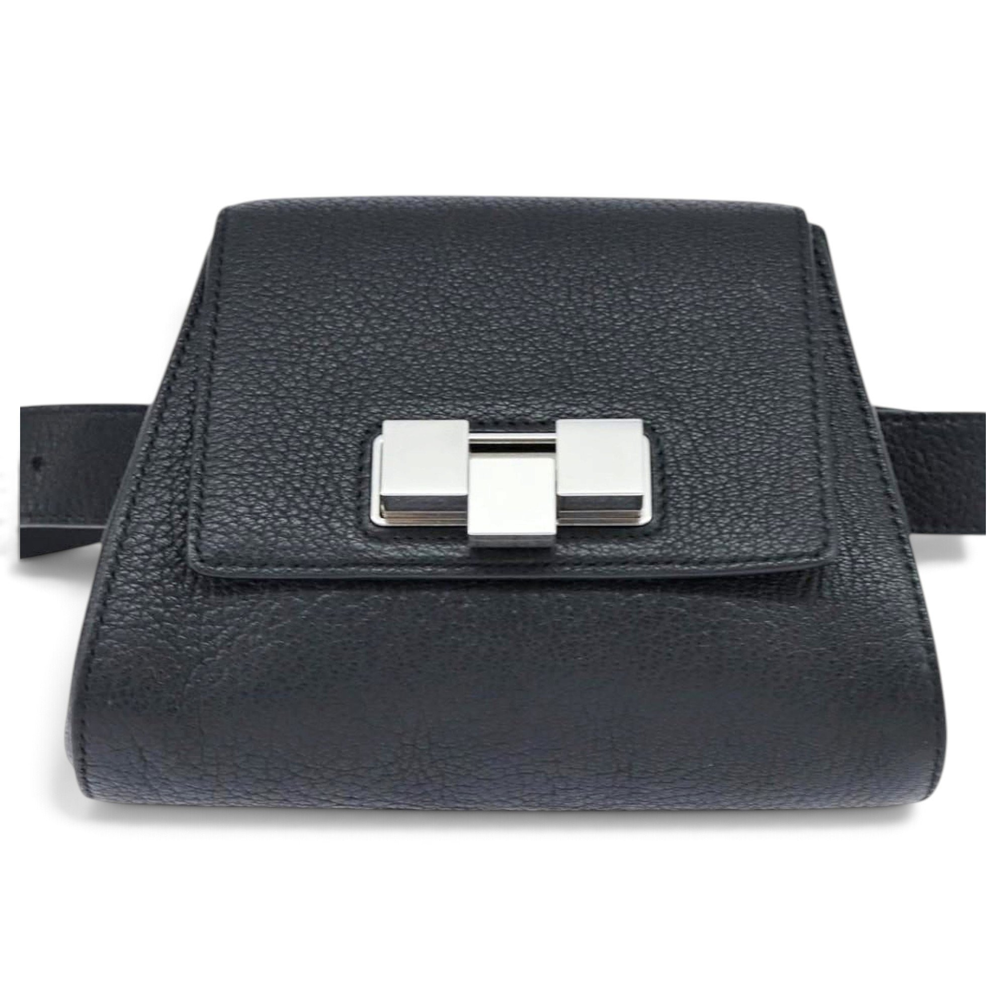 Veneta leather bag