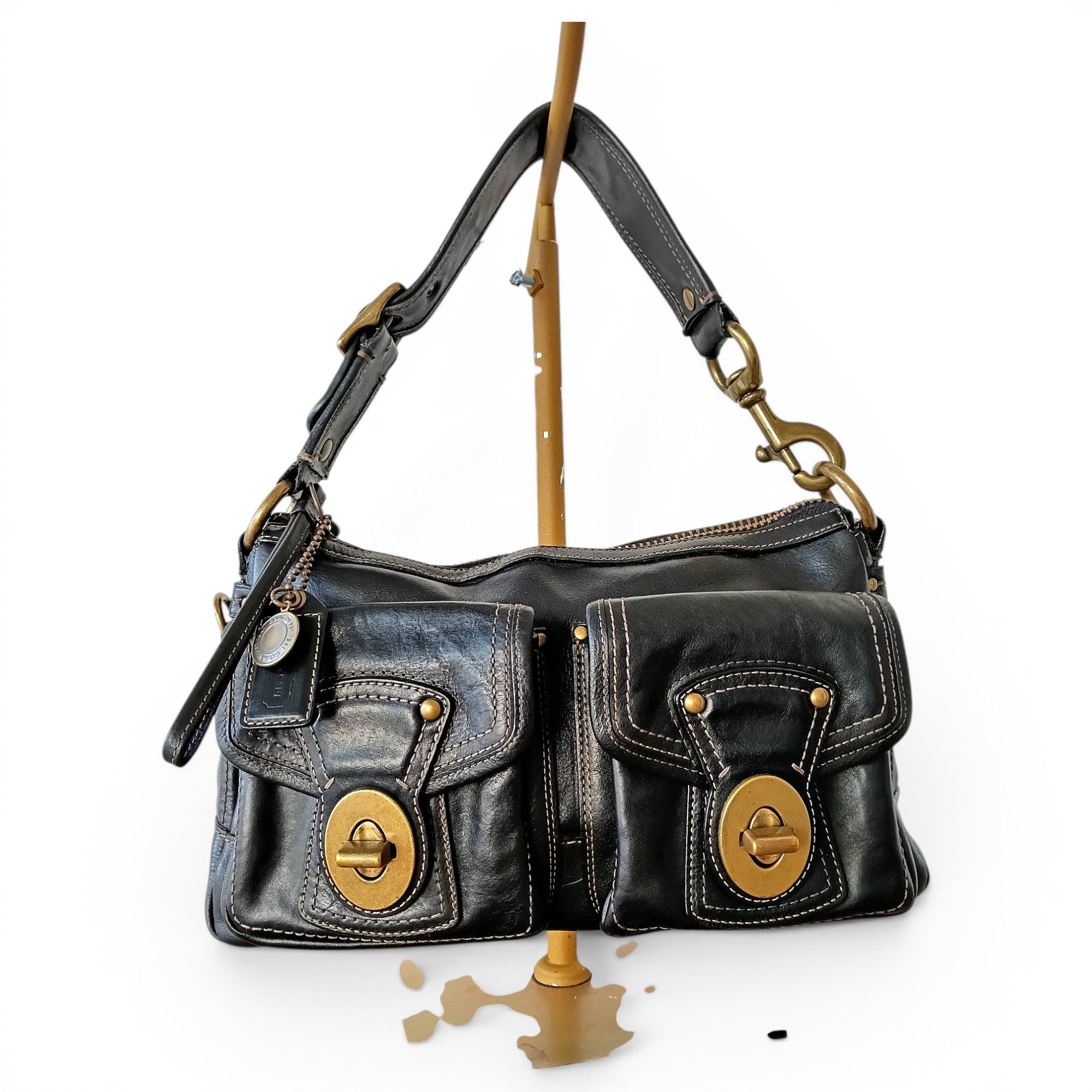 Leather handbag