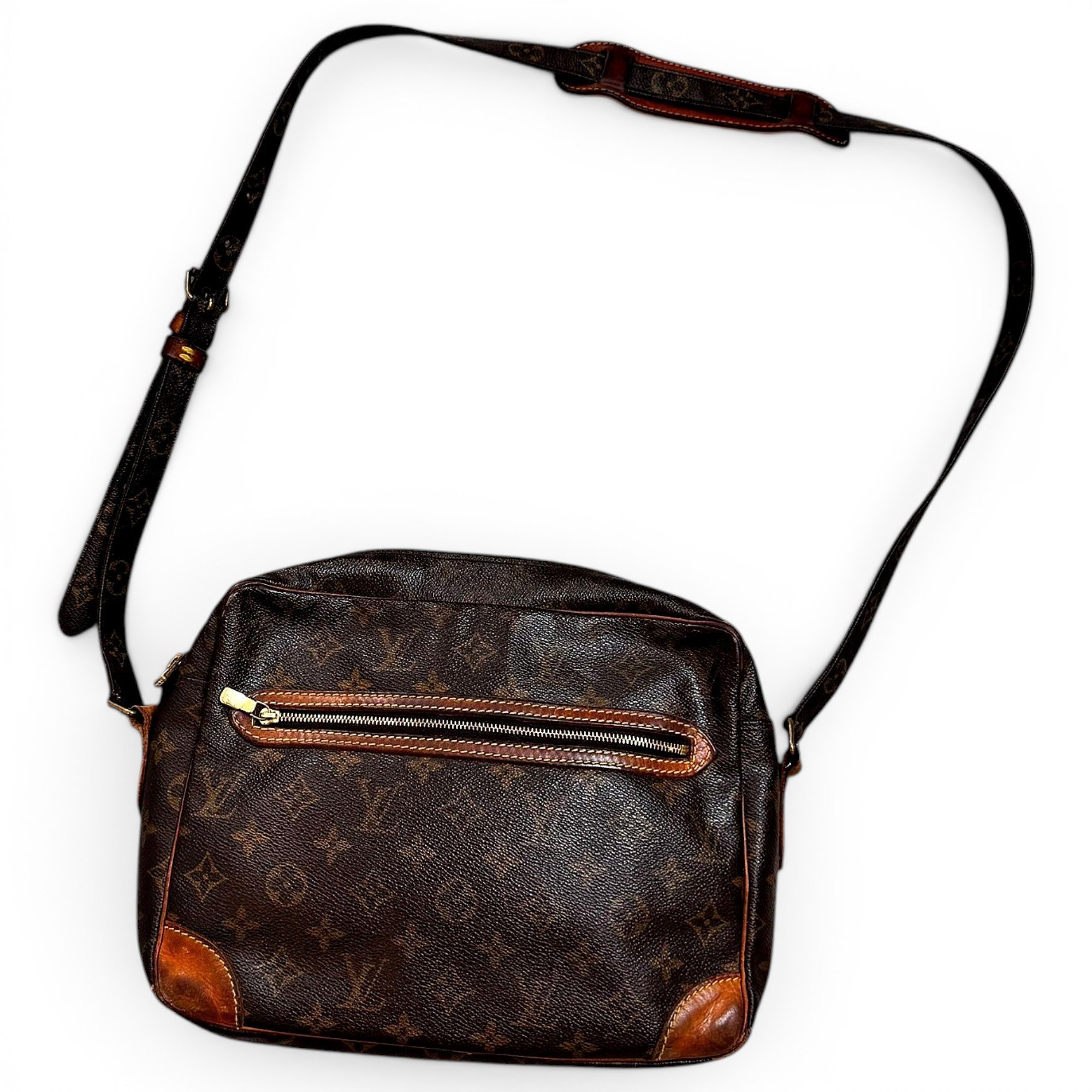 Nile leather crossbody bag