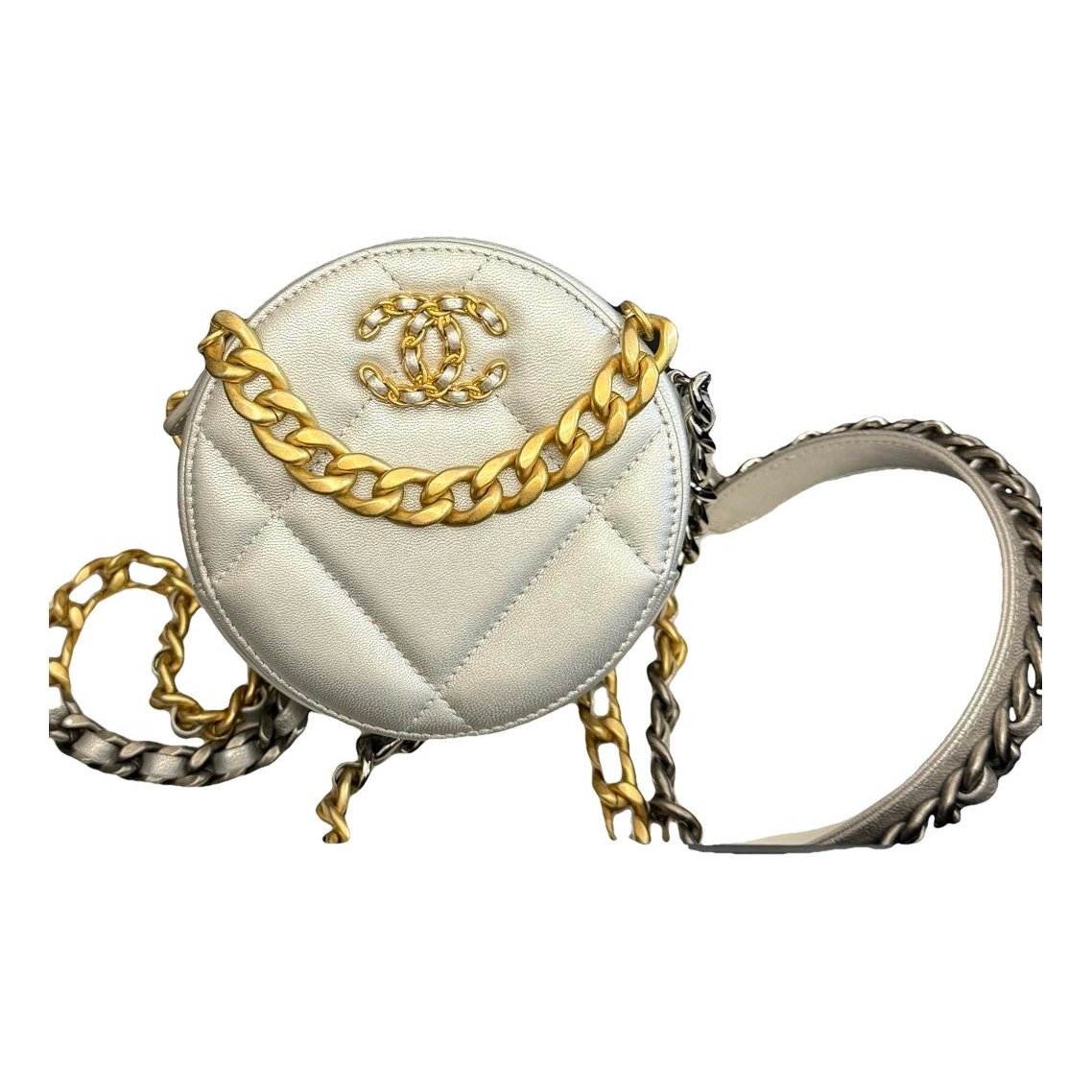 Chanel 19 leather crossbody bag