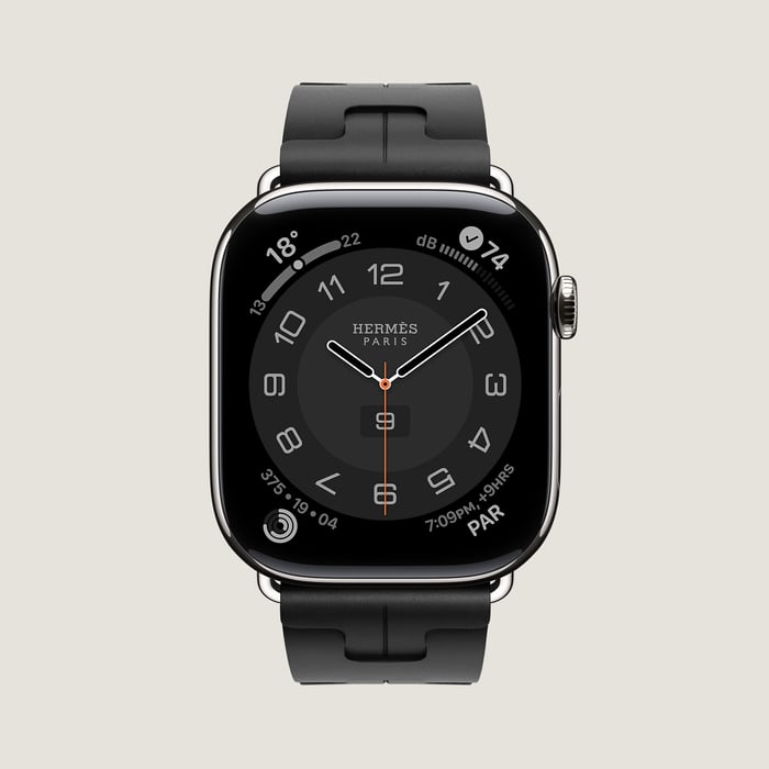 黒 Apple Watch Hermès シンプルトゥール 《キリム》 ディプロイアントバックル 46 MM