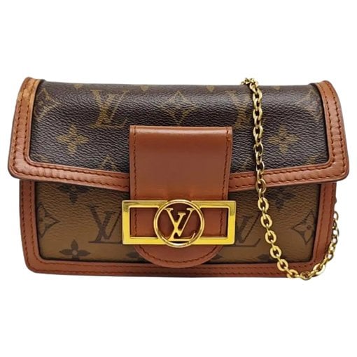 Dauphine leather crossbody bag