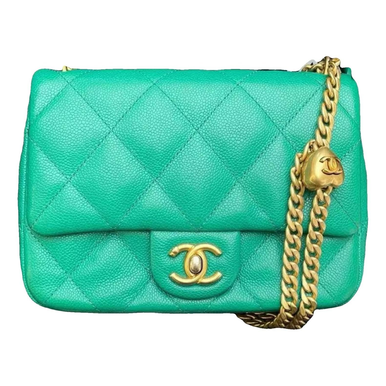 Timeless/Classique leather crossbody bag