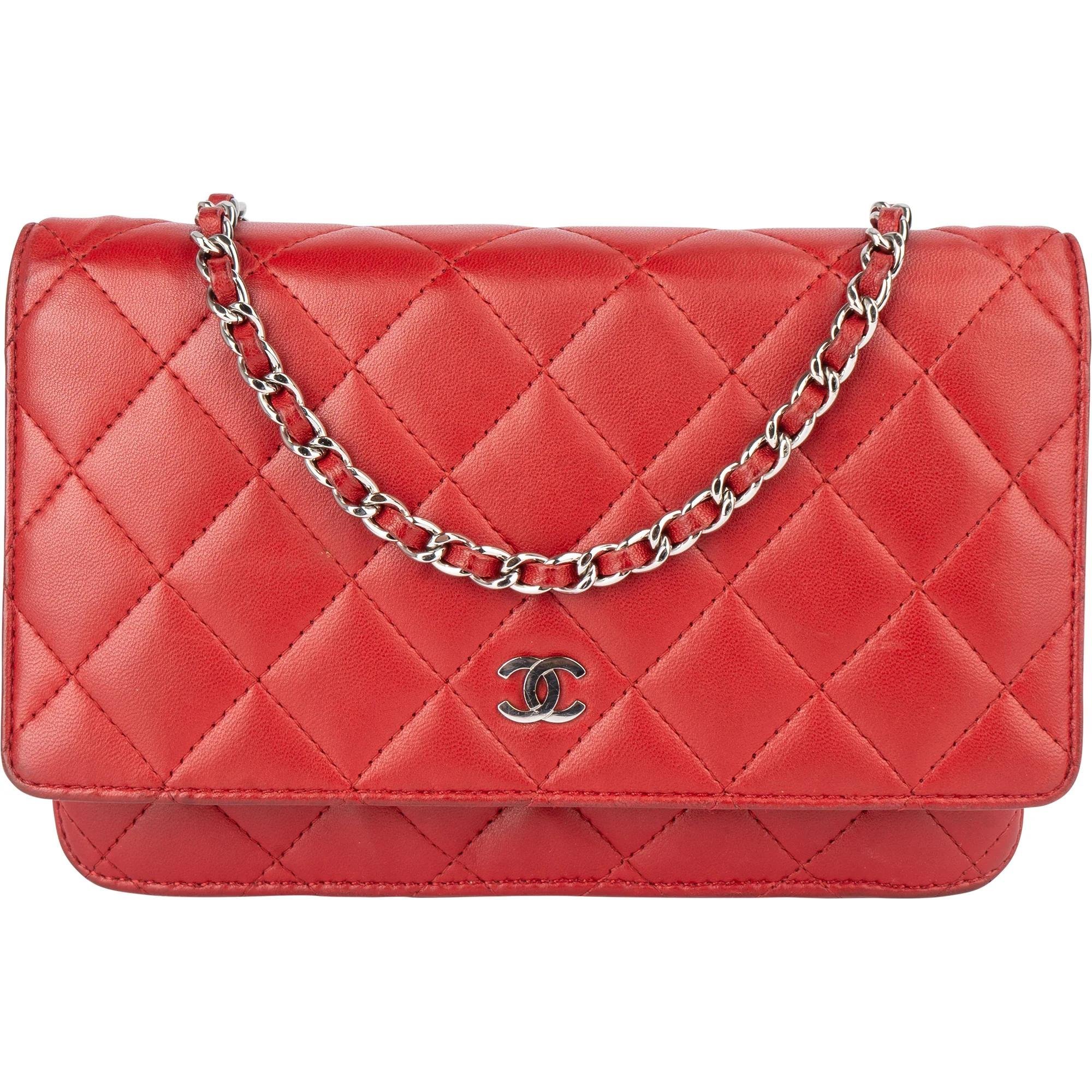Wallet On Chain Timeless/Classique leather crossbody bag