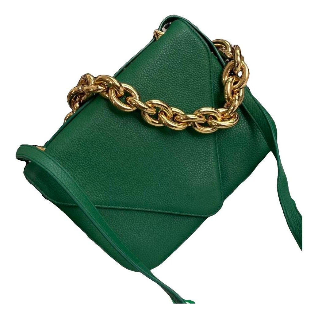 Mount leather handbag
