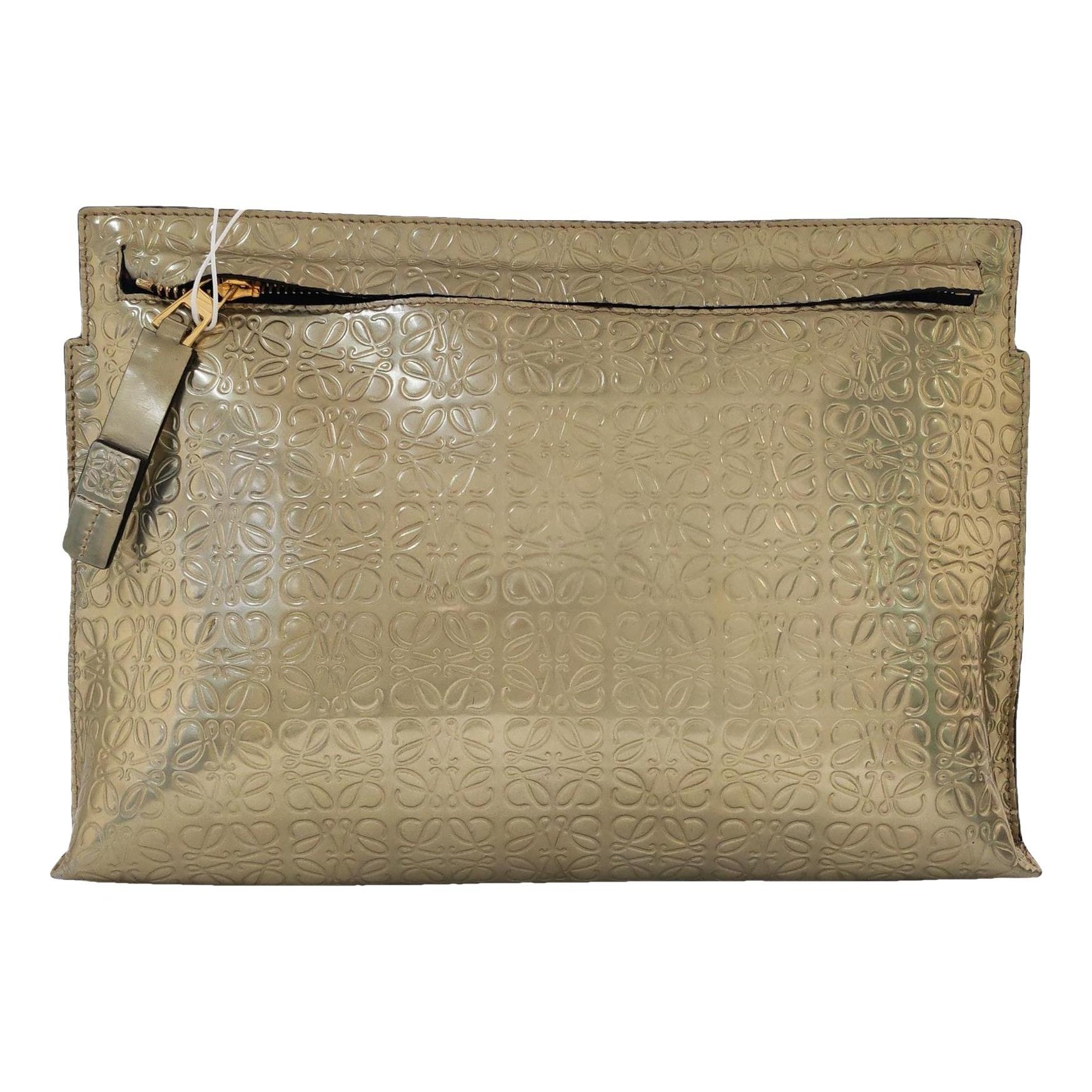 Loewe T Pouch leather clutch bag