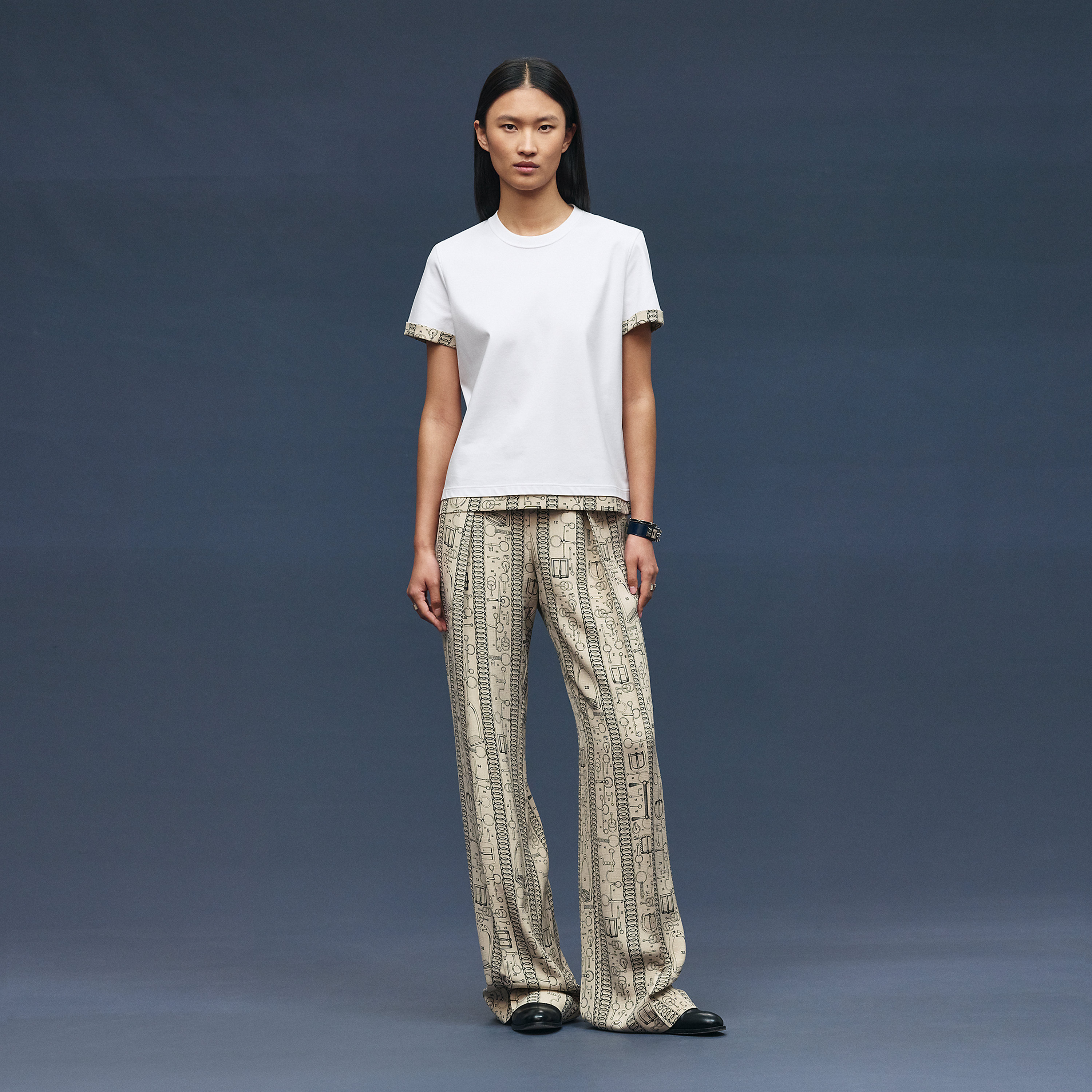 Straight t-shirt