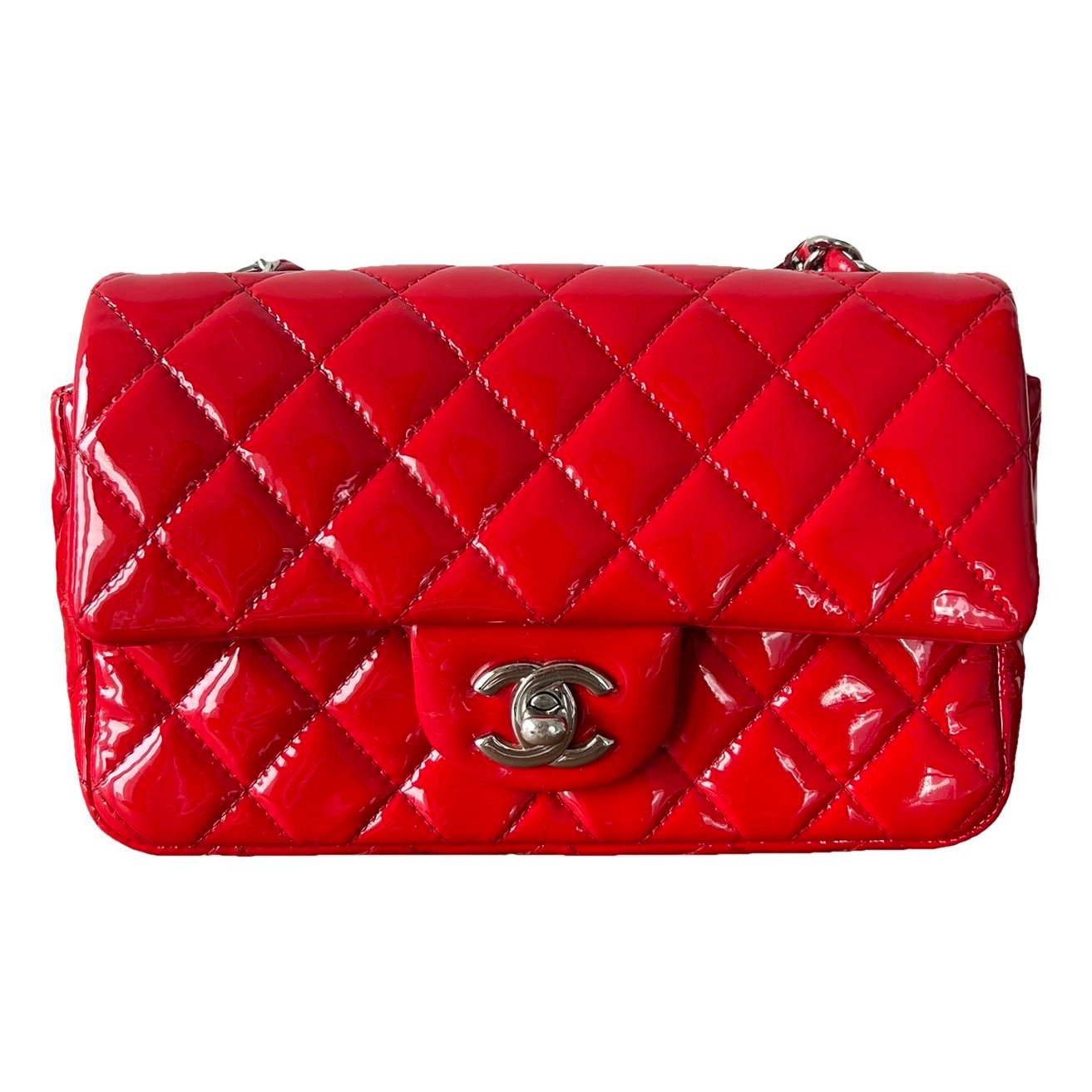 Timeless/Classique patent leather crossbody bag