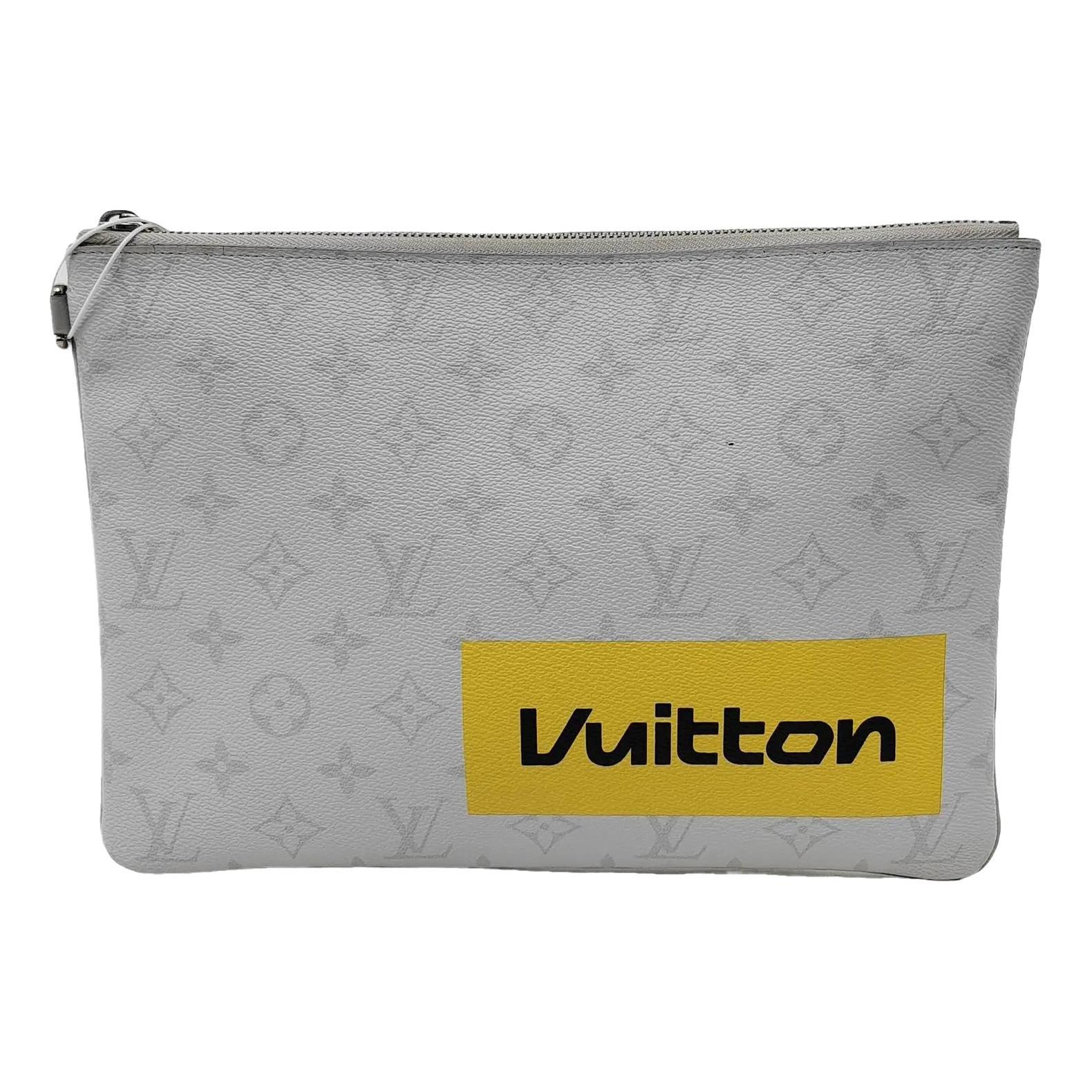 Leather clutch bag