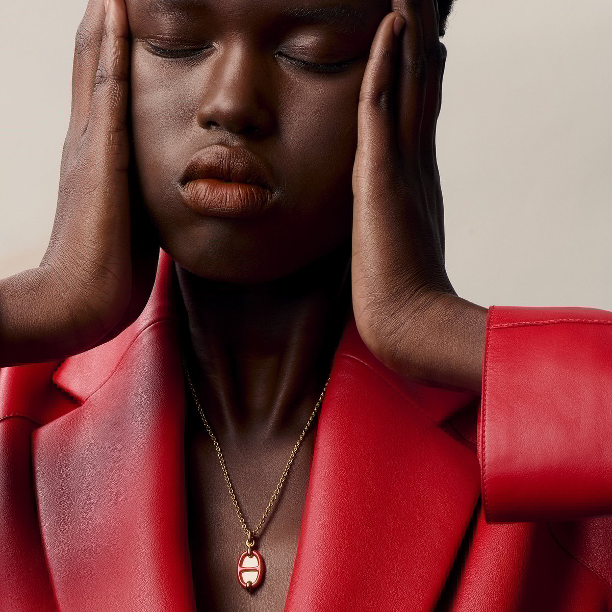 Rouge Vif Mini Maillon Pendant, Small Model