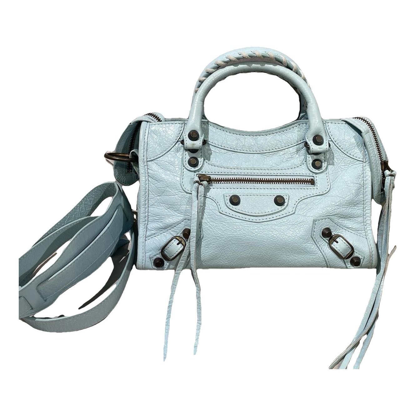 City leather bag