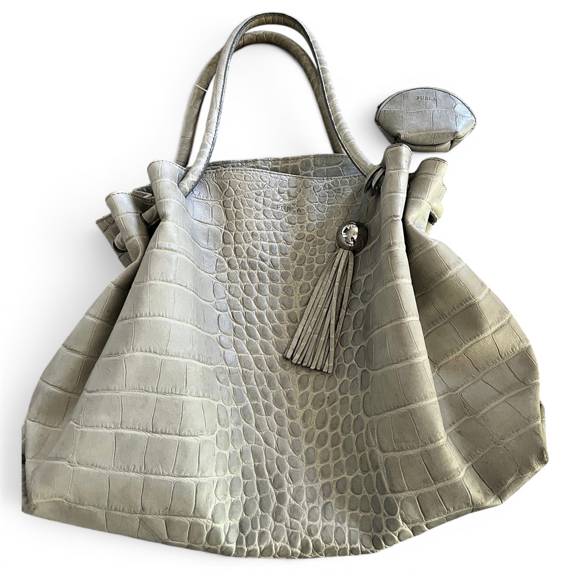 Leather handbag