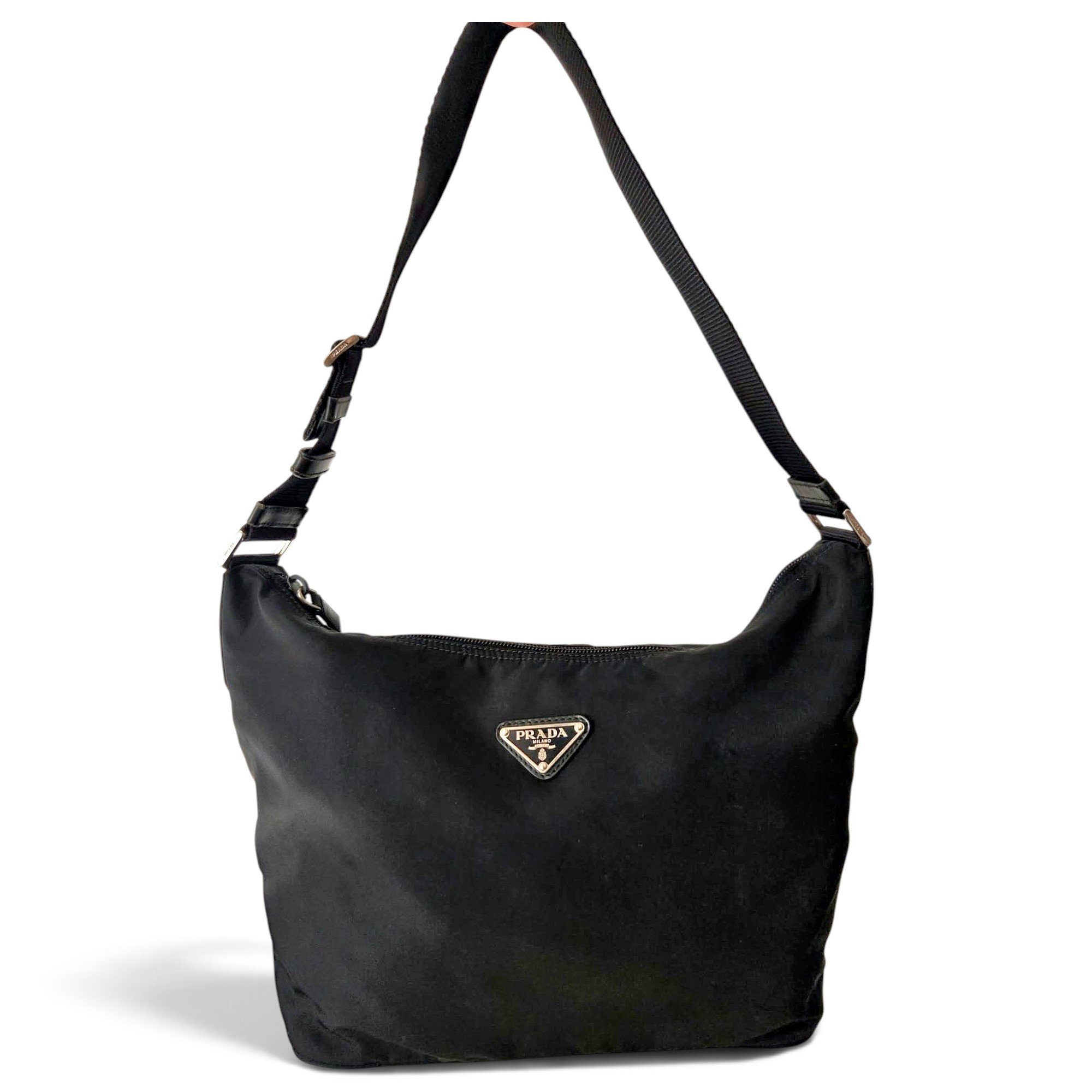 Re-edition handbag