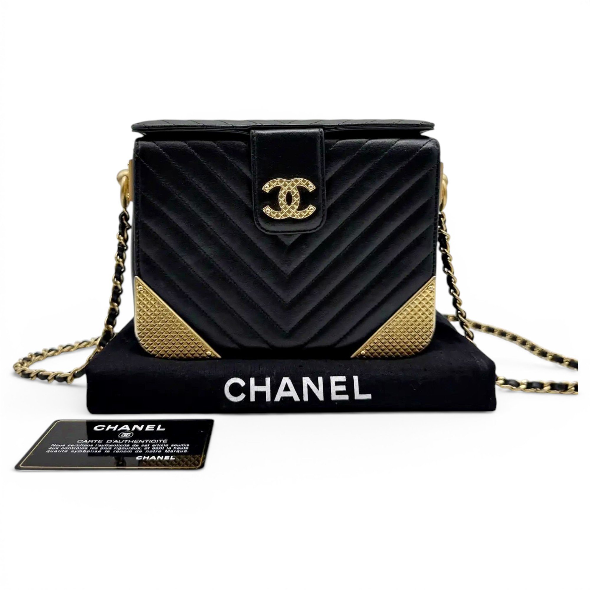 Trendy CC Flap leather handbag