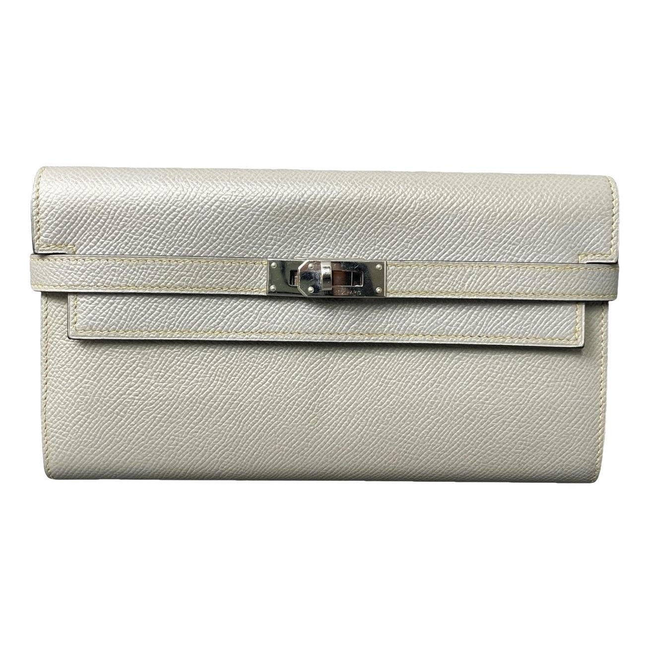 Kelly to go leather clutch bag