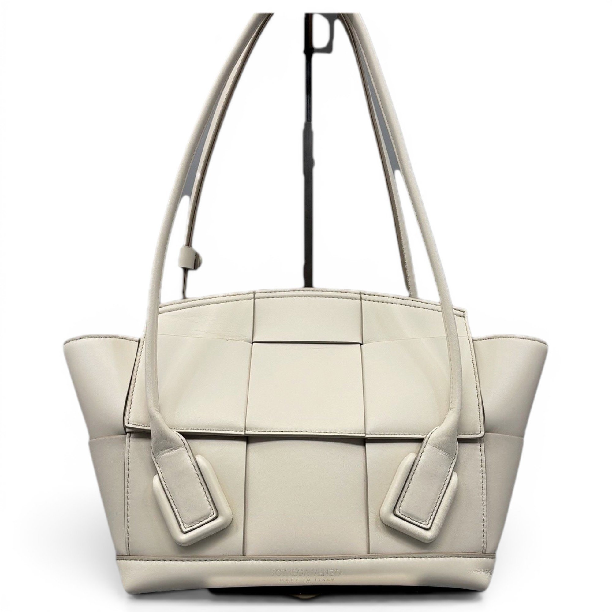 Arco leather handbag