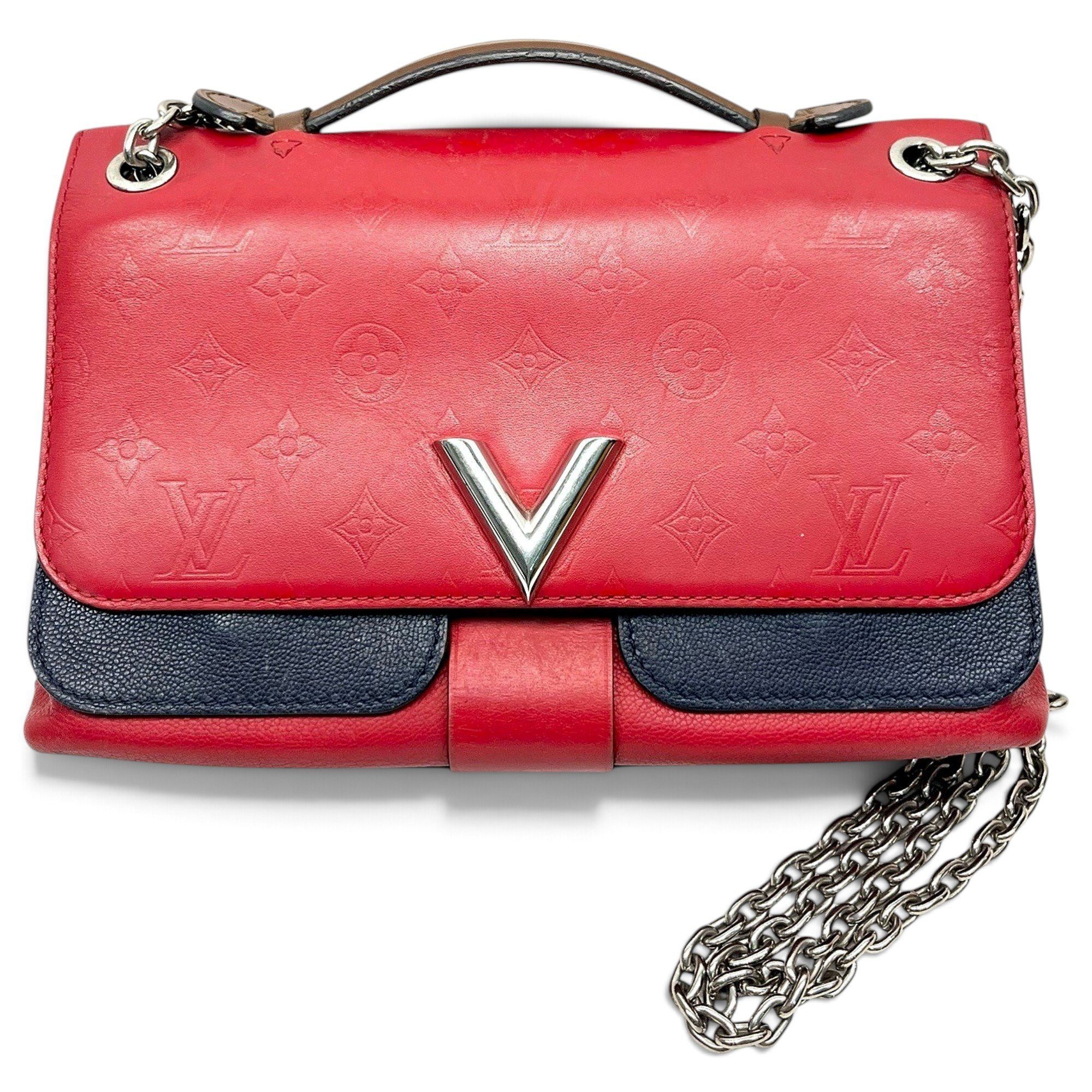 One Handle very leather handbag