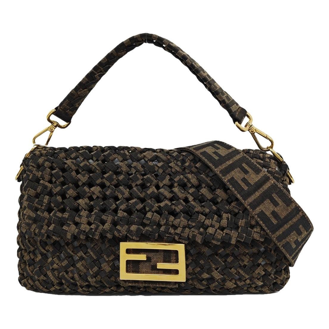 Baguette cloth handbag