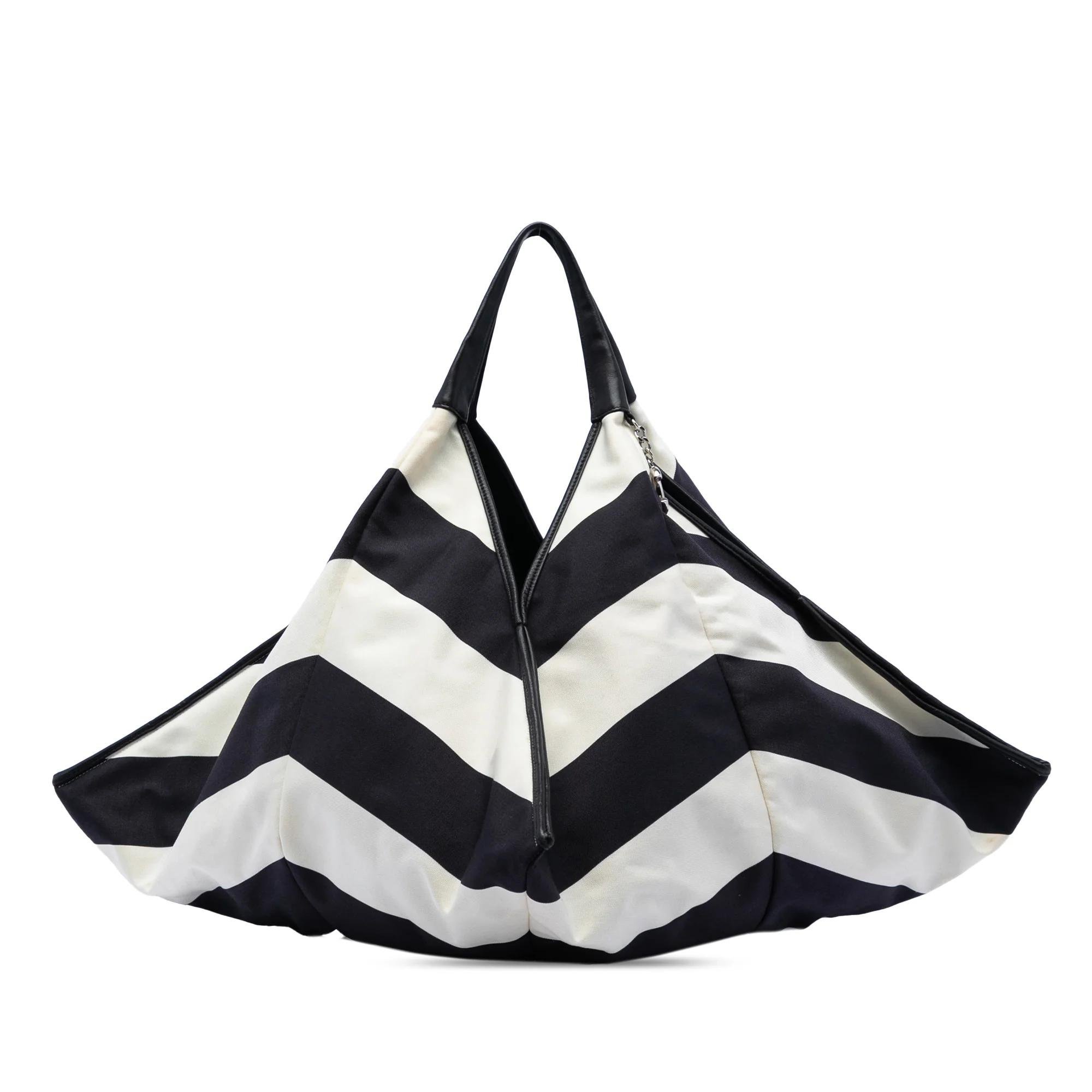 Petite Shopping Tote cloth handbag