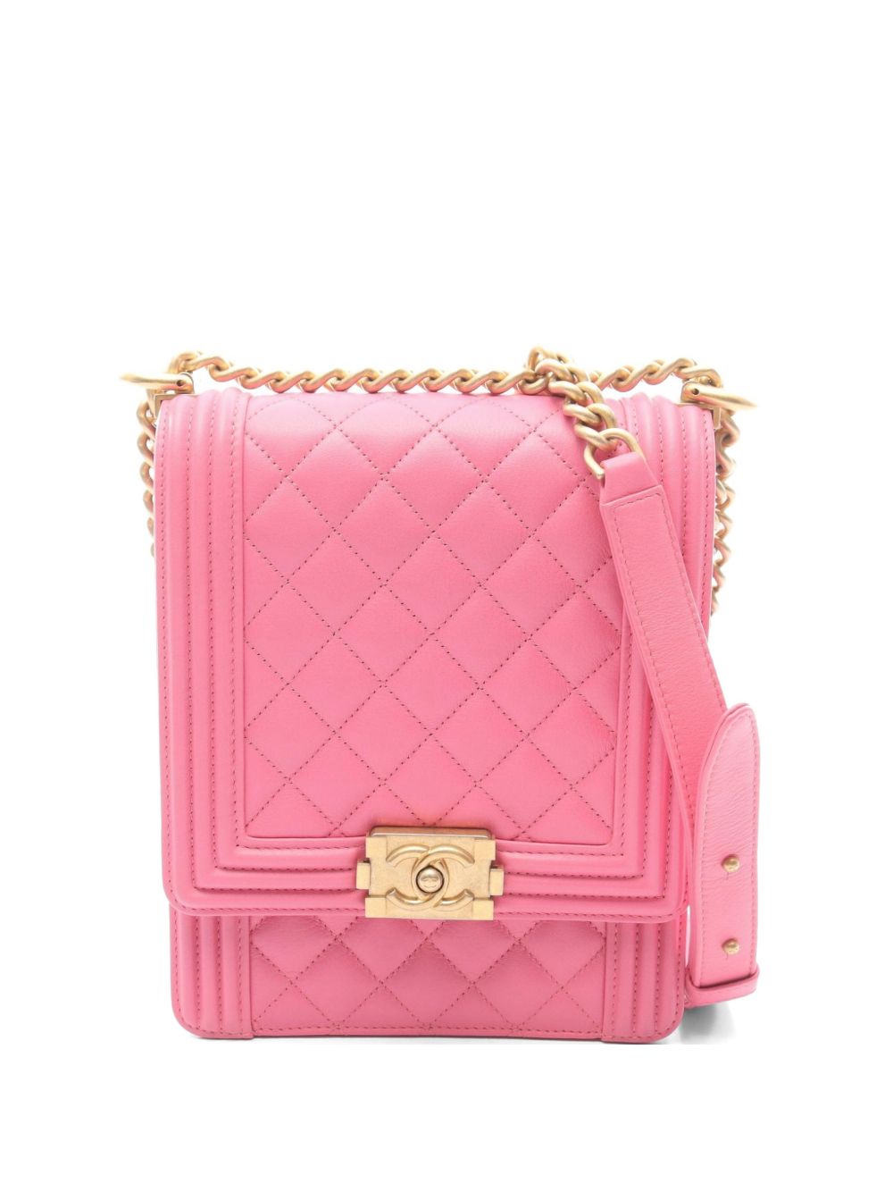 2018-2019 Boy Chanel matelassé shoulder bag
