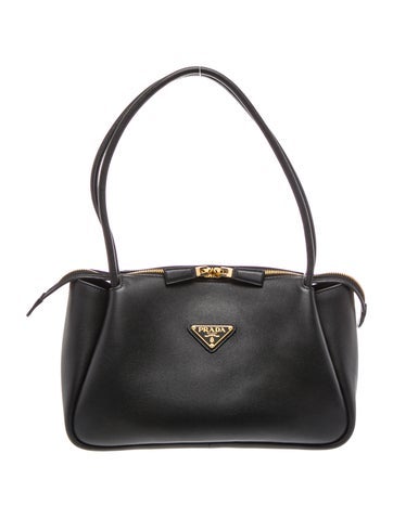 Saffiano Leather Enameled Metal Triangle Darling Medium