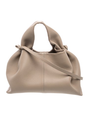 Leather Numéro Neuf