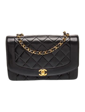 Medium Diana Flap Bag
