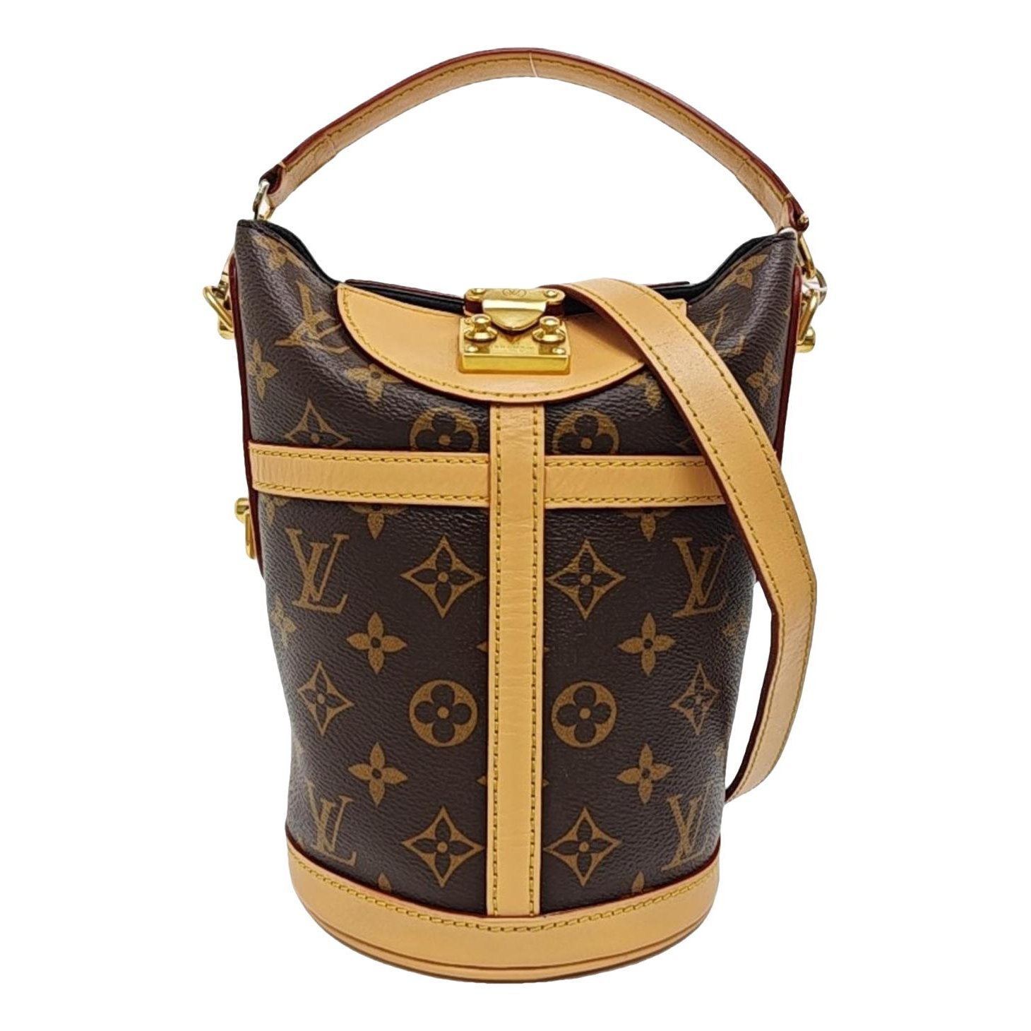 Duffle leather handbag