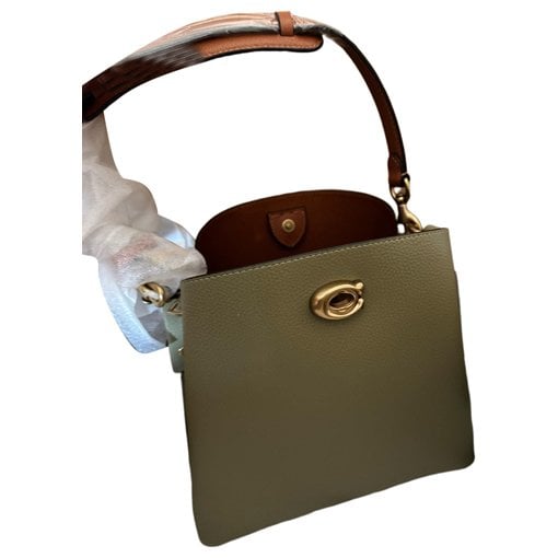 Leather crossbody bag