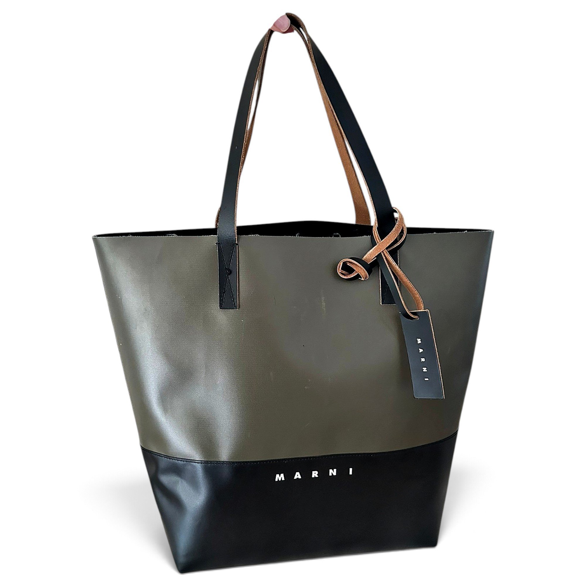 Leather tote