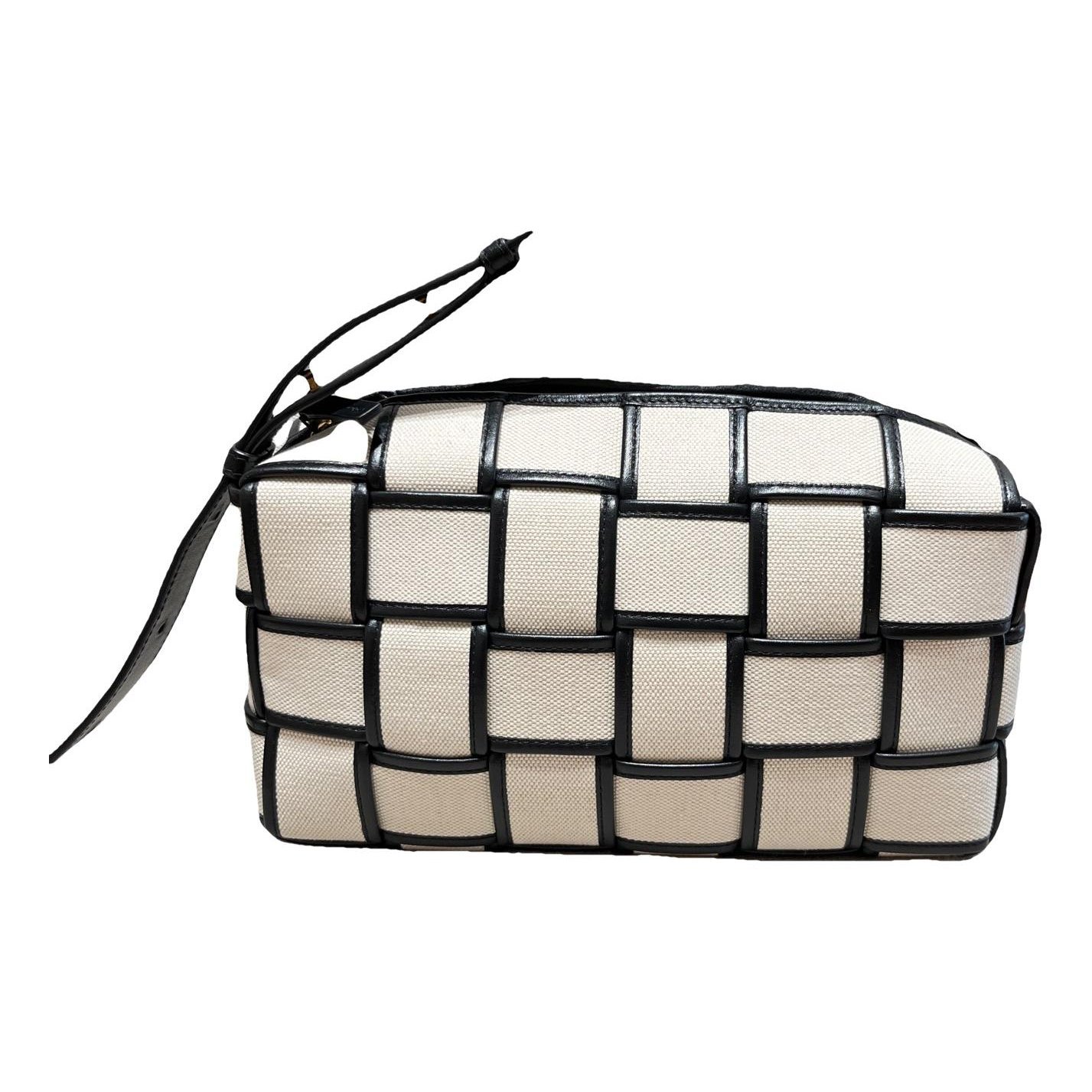Cassette leather crossbody bag