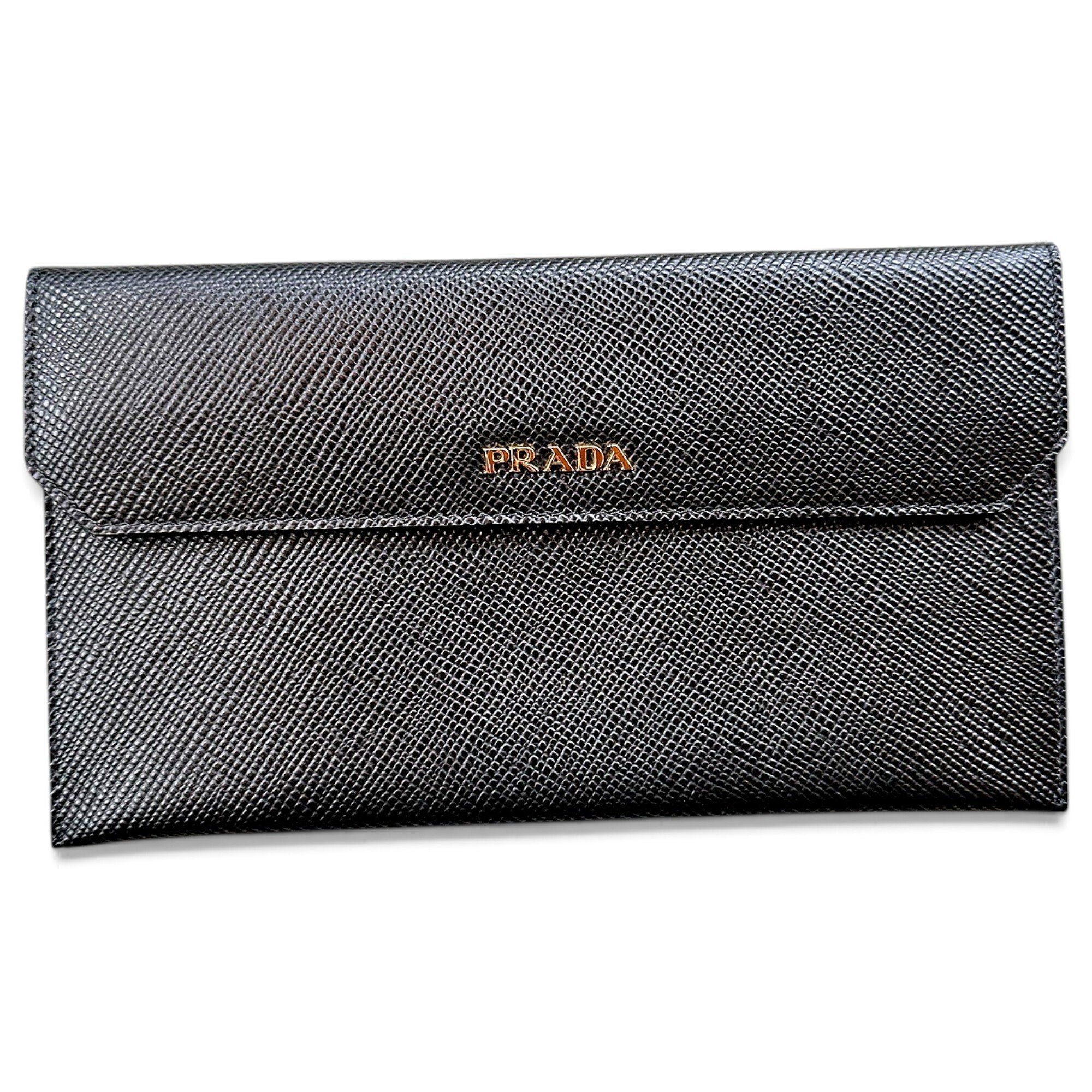 Leather clutch bag