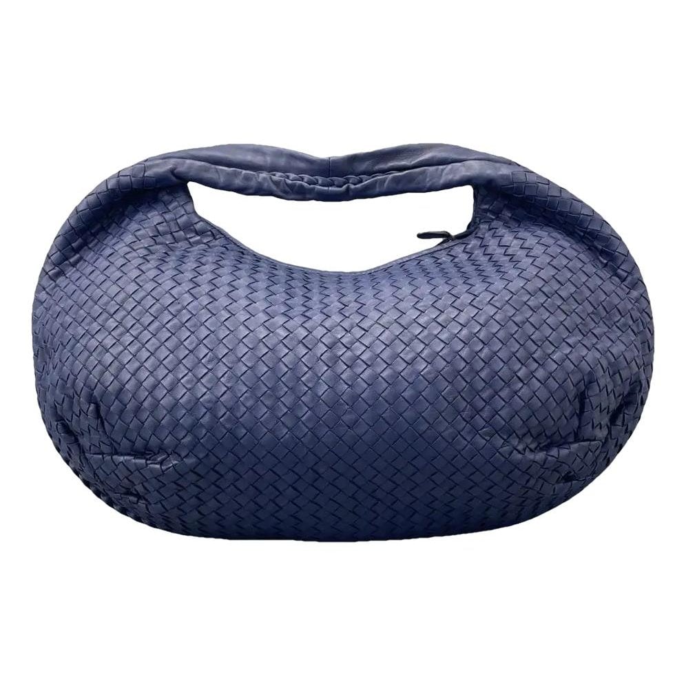 Veneta leather handbag