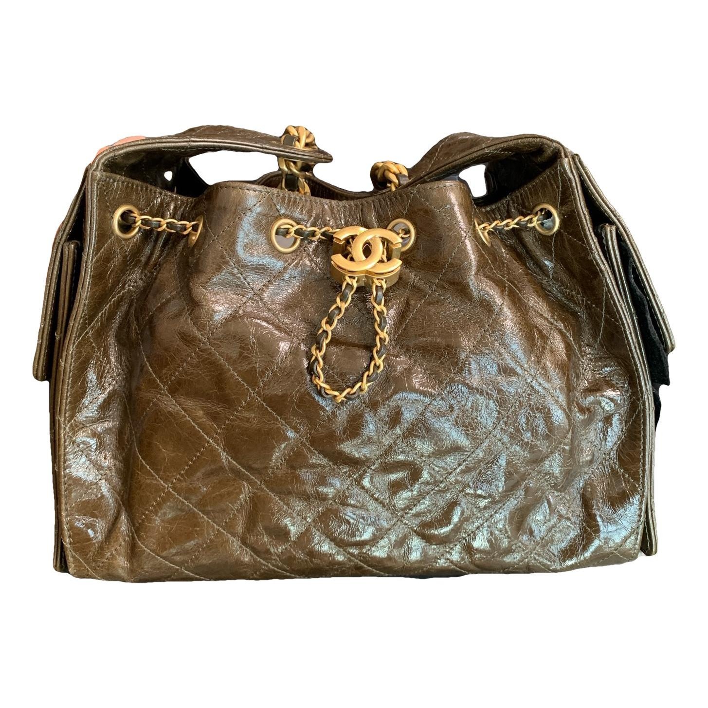 Leather handbag