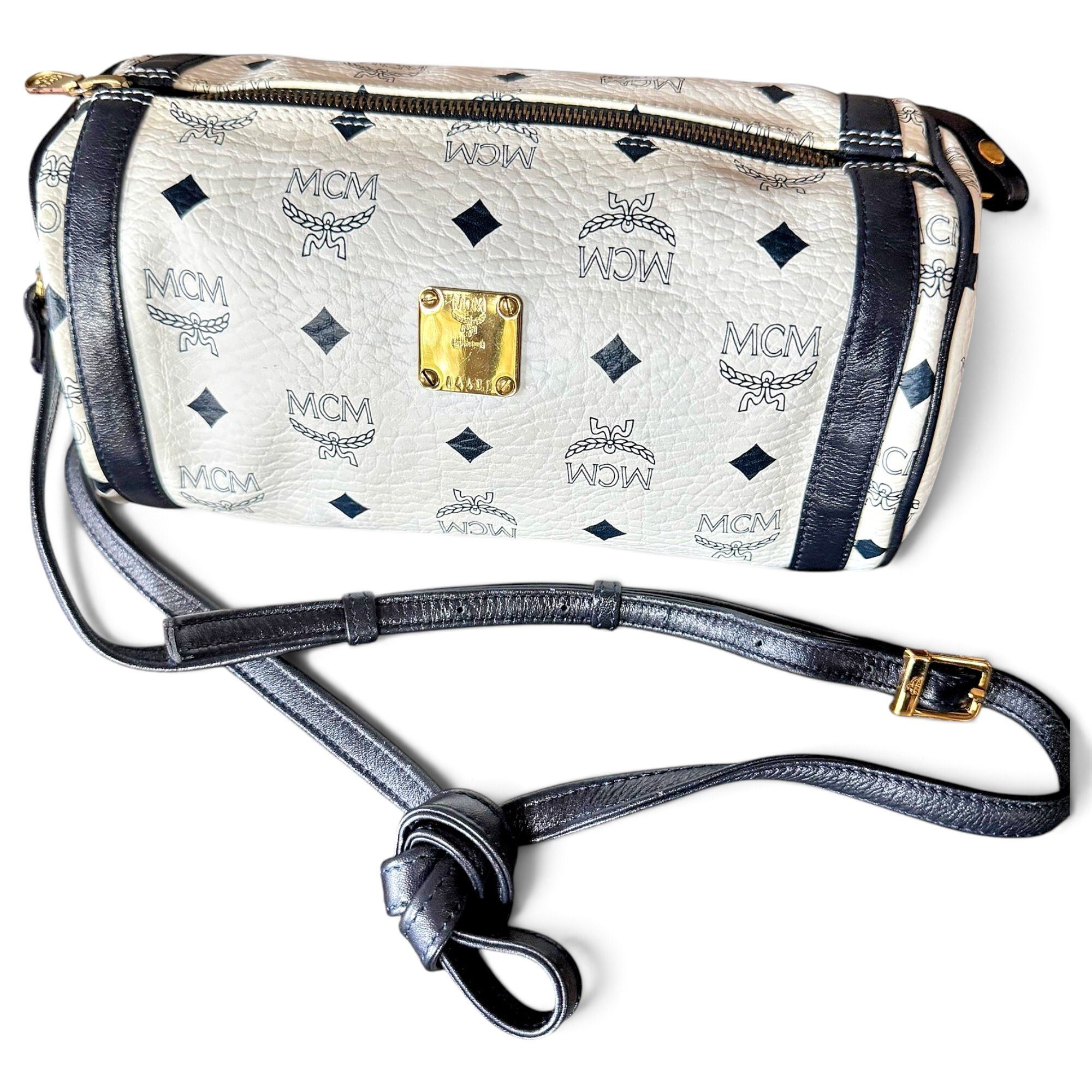 Leather bag