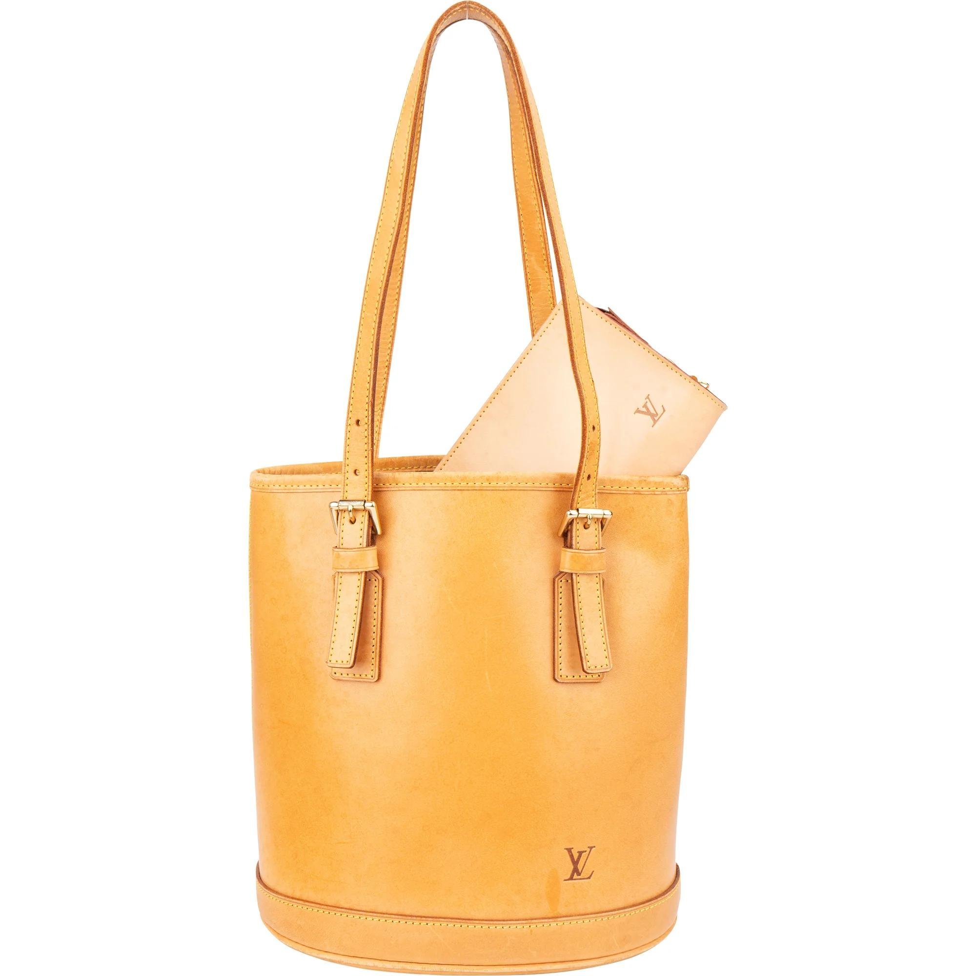 Louis Vuitton Bucket leather bag