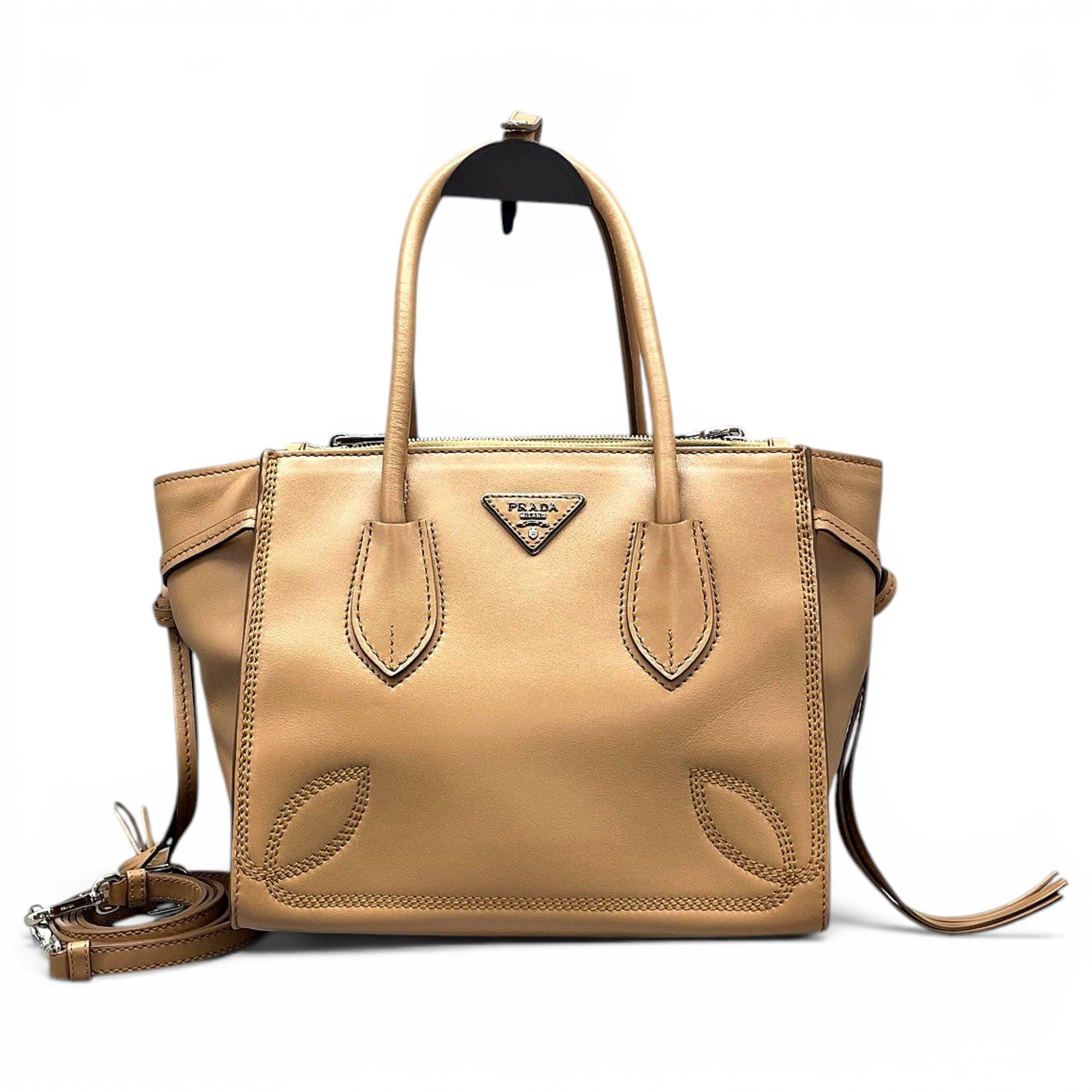 Leather handbag