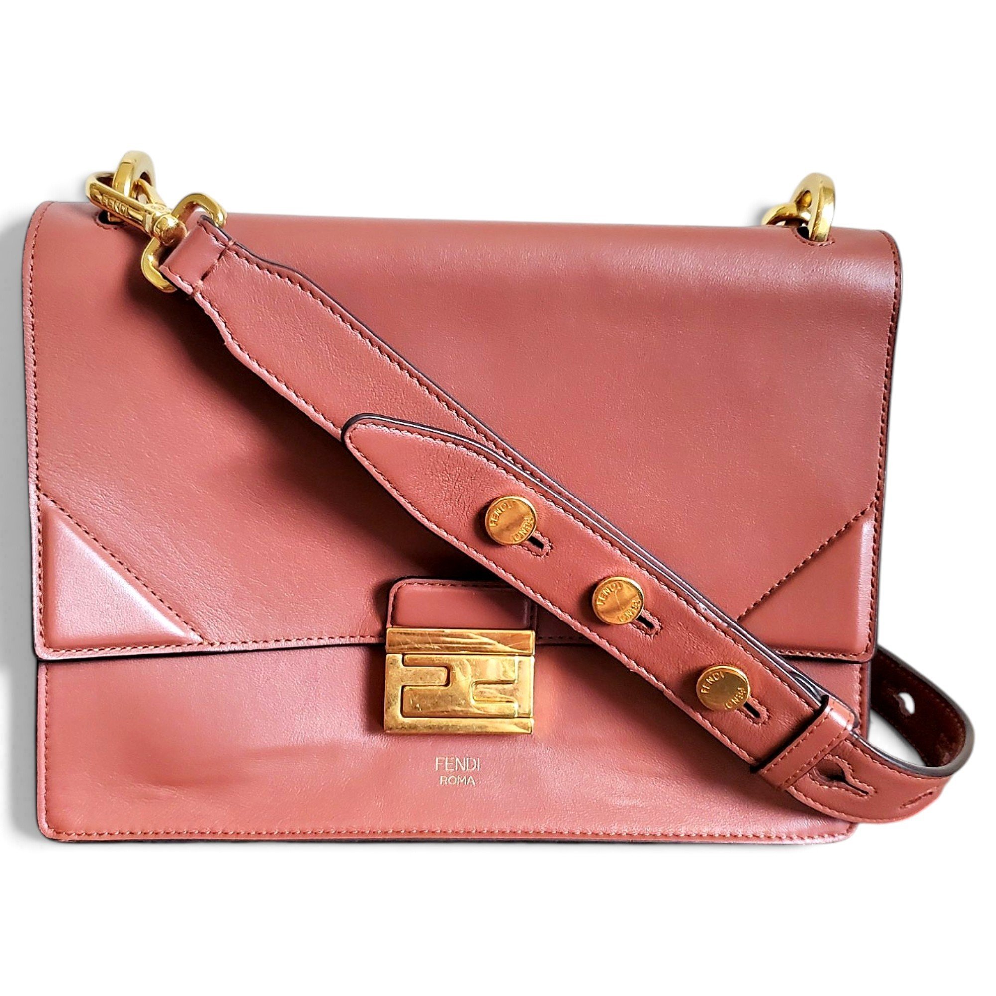 Kan U leather handbag