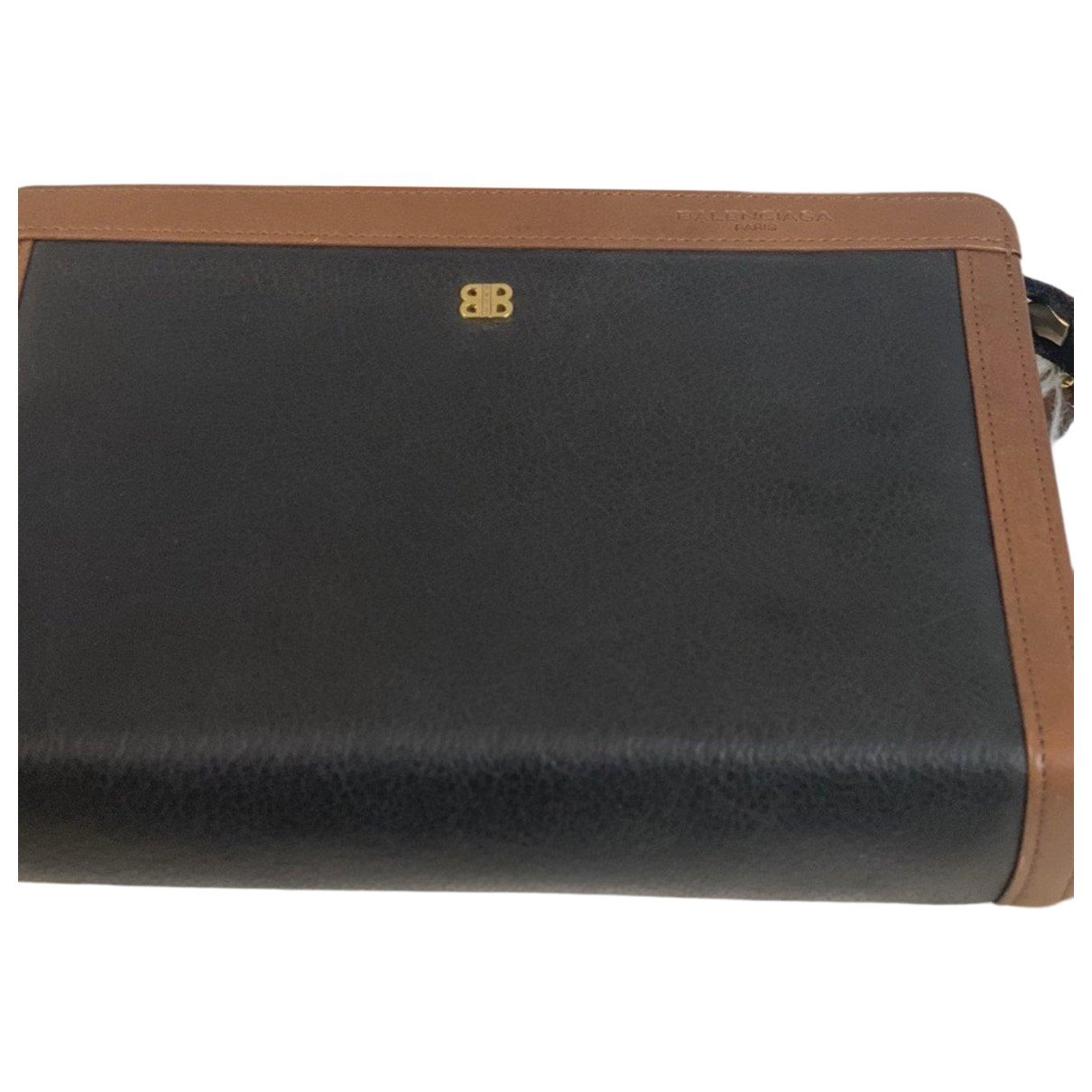 Envelop leather clutch bag