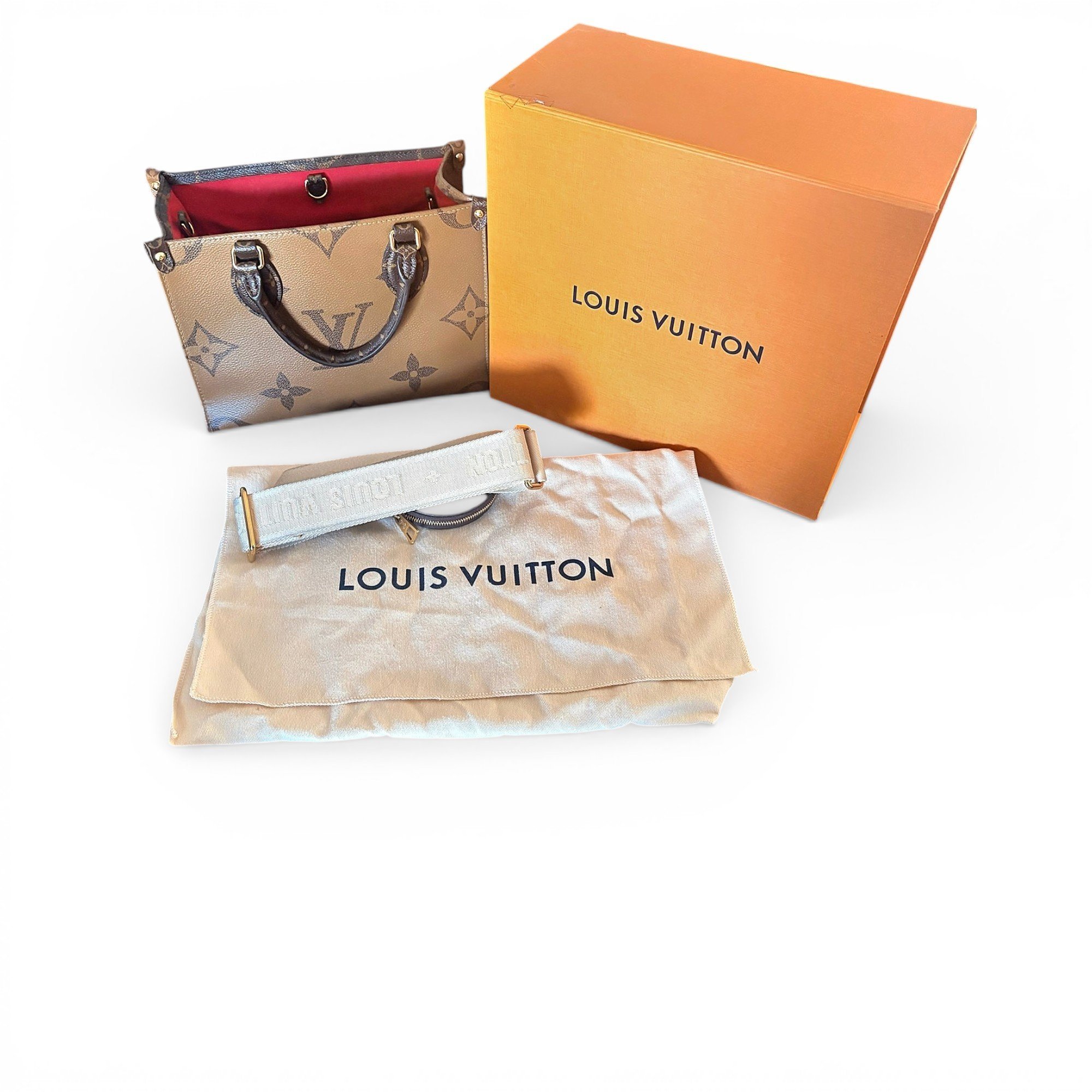 Onthego leather tote