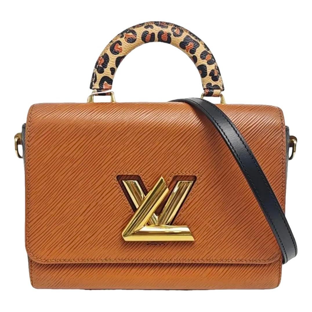 Twist One Handle leather handbag