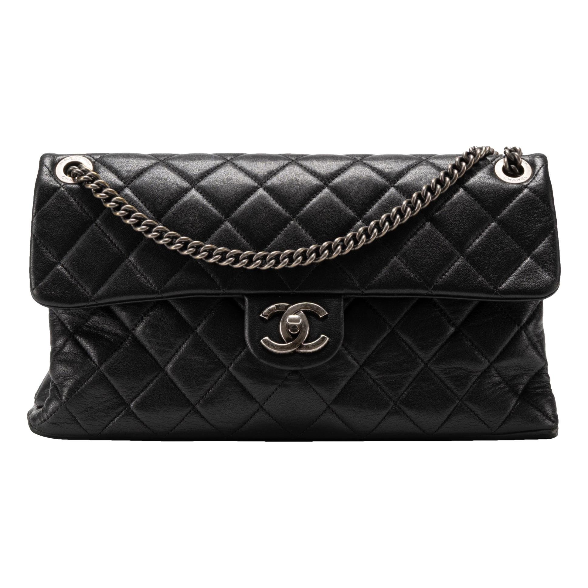 Timeless/Classique leather crossbody bag