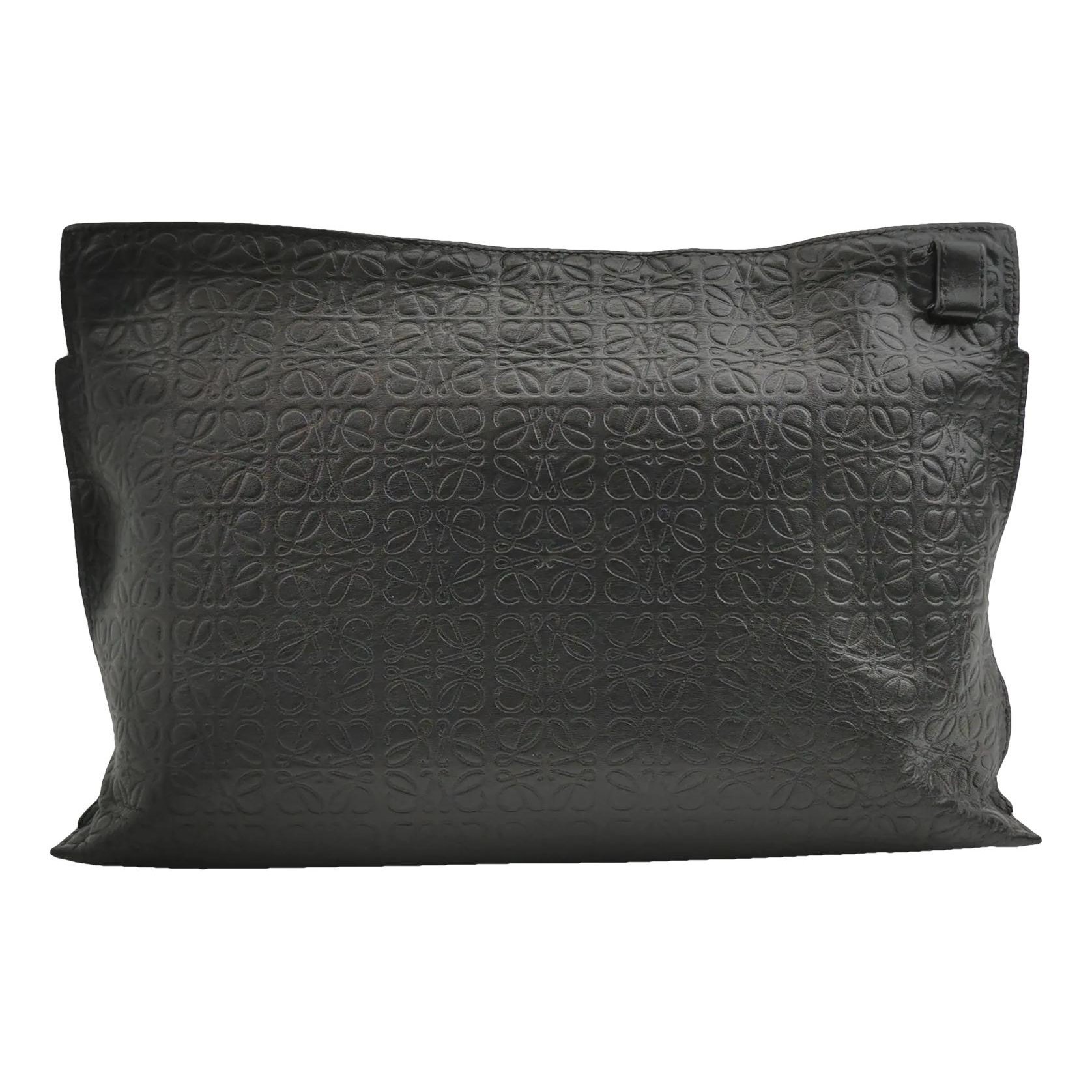 T Pouch leather clutch bag
