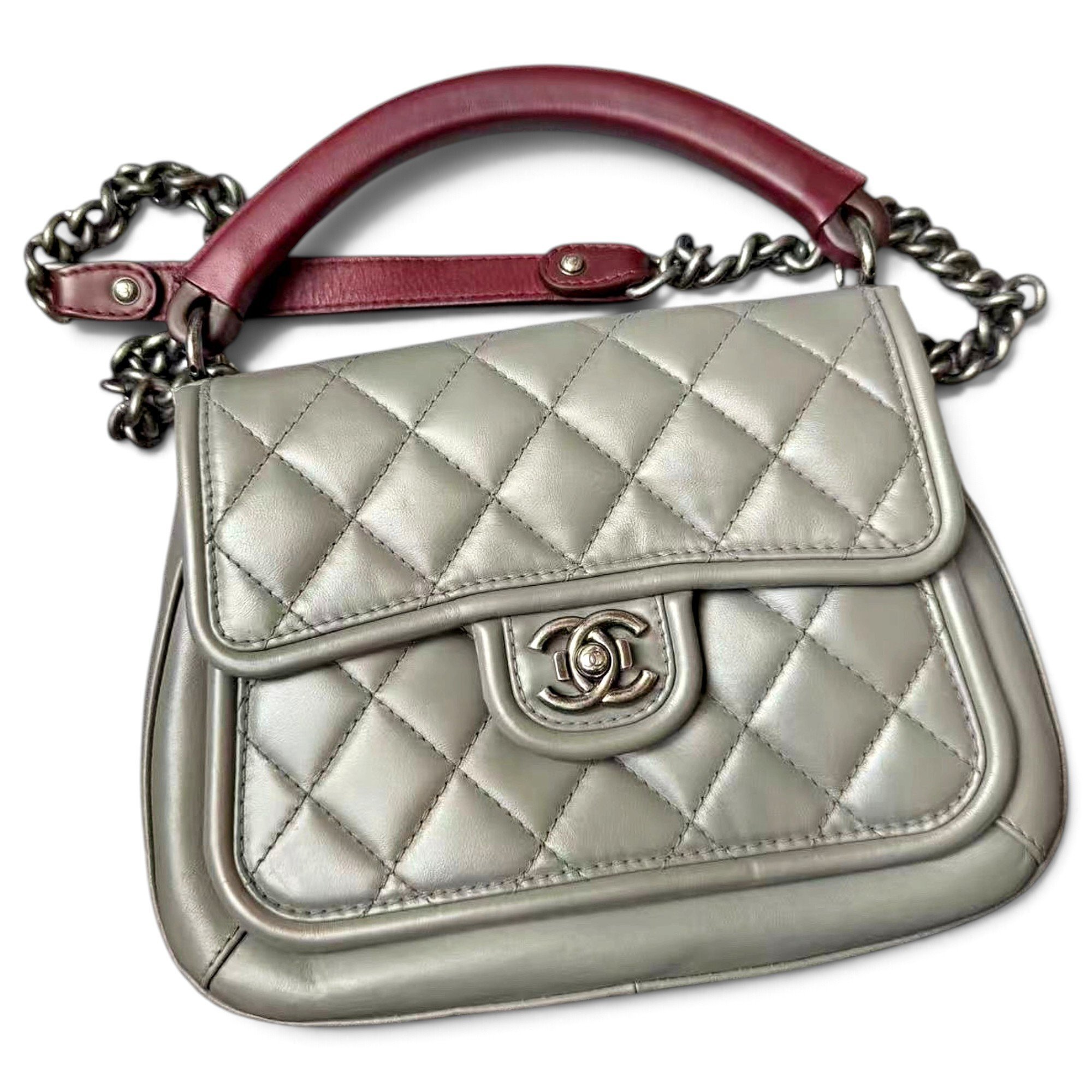 Timeless/Classique leather crossbody bag