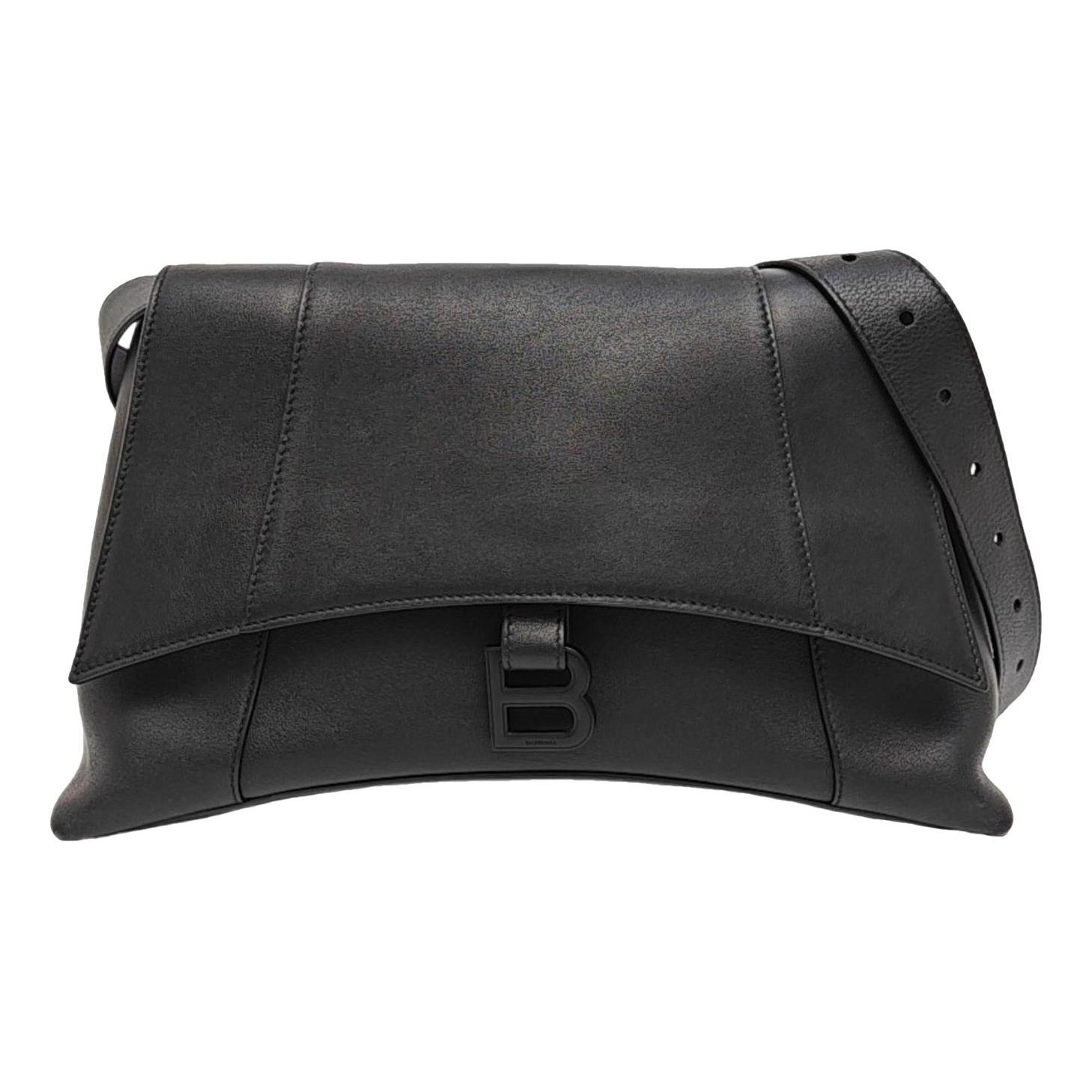 Downtown leather handbag