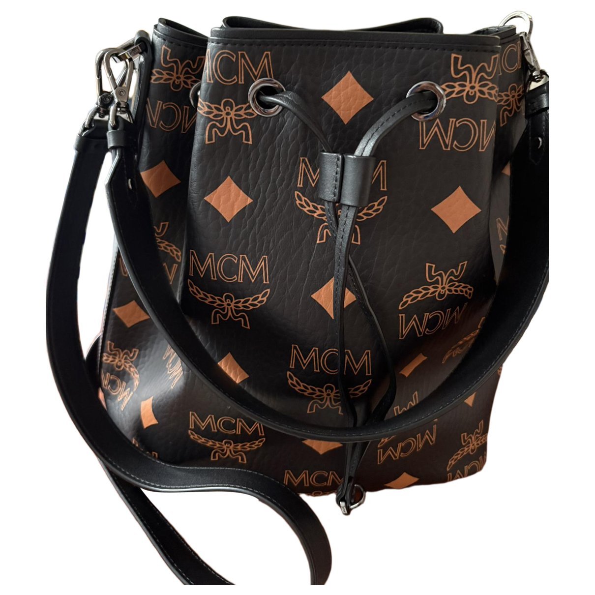 Heritage Drawstring leather handbag