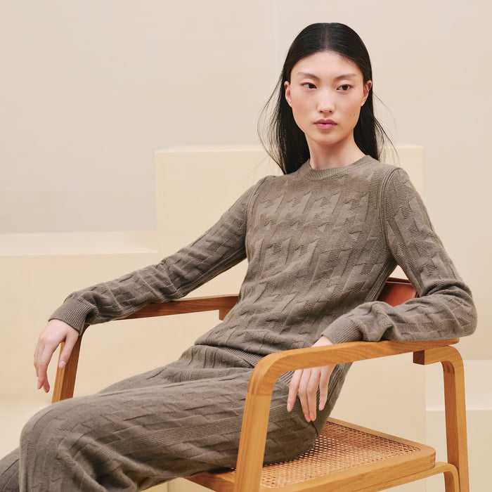 "H" Long-sleeve Sweater