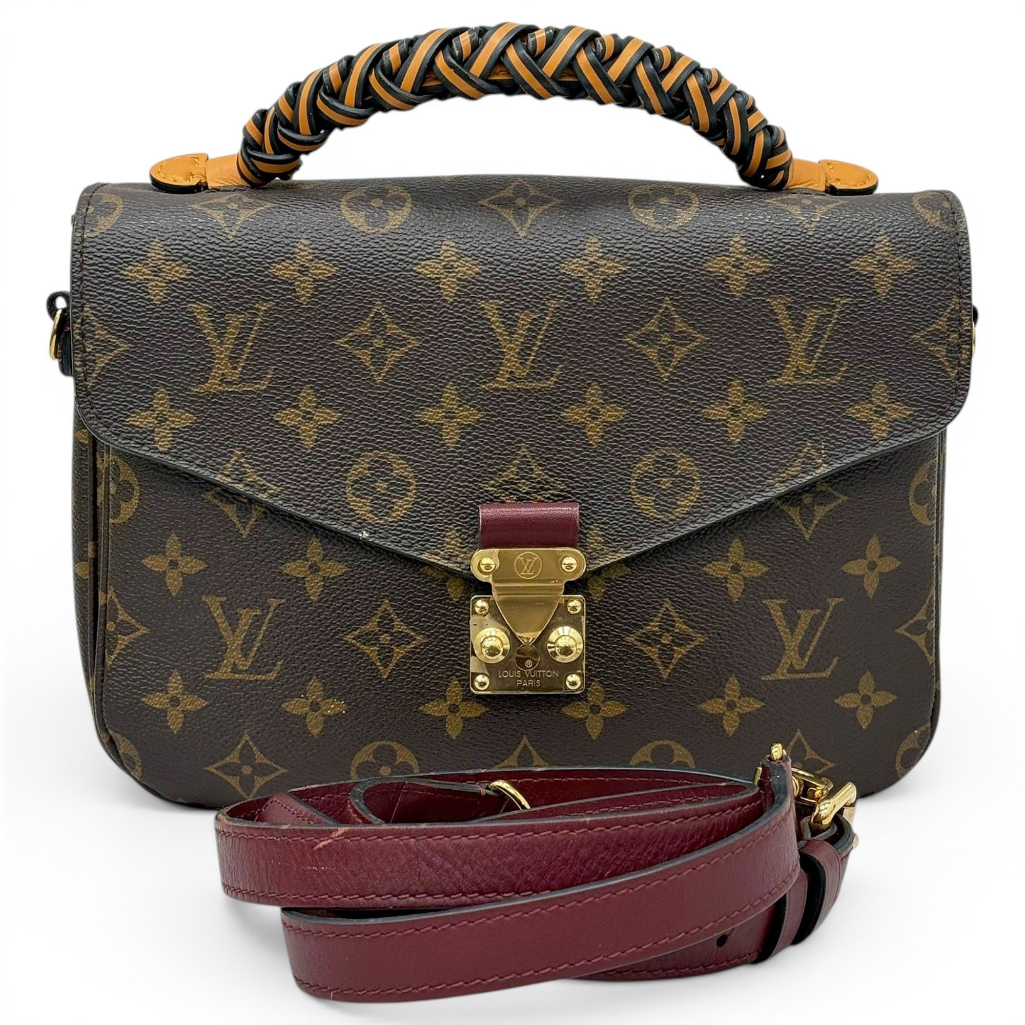 Metis leather handbag