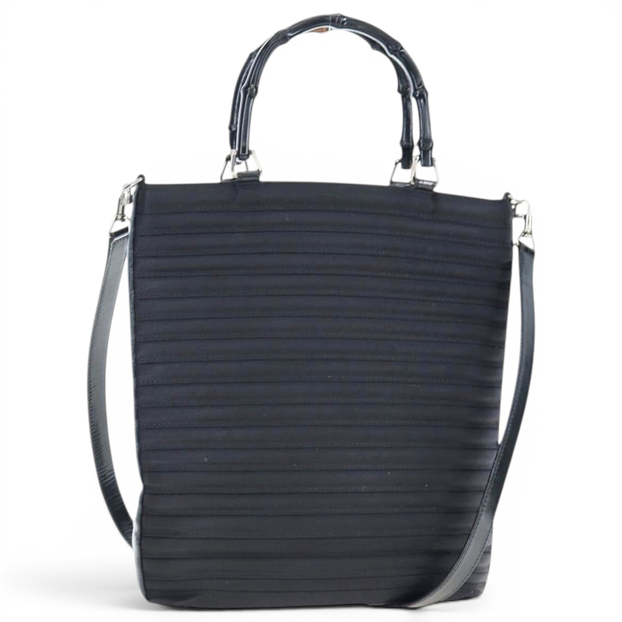 Gucci B leather handbag